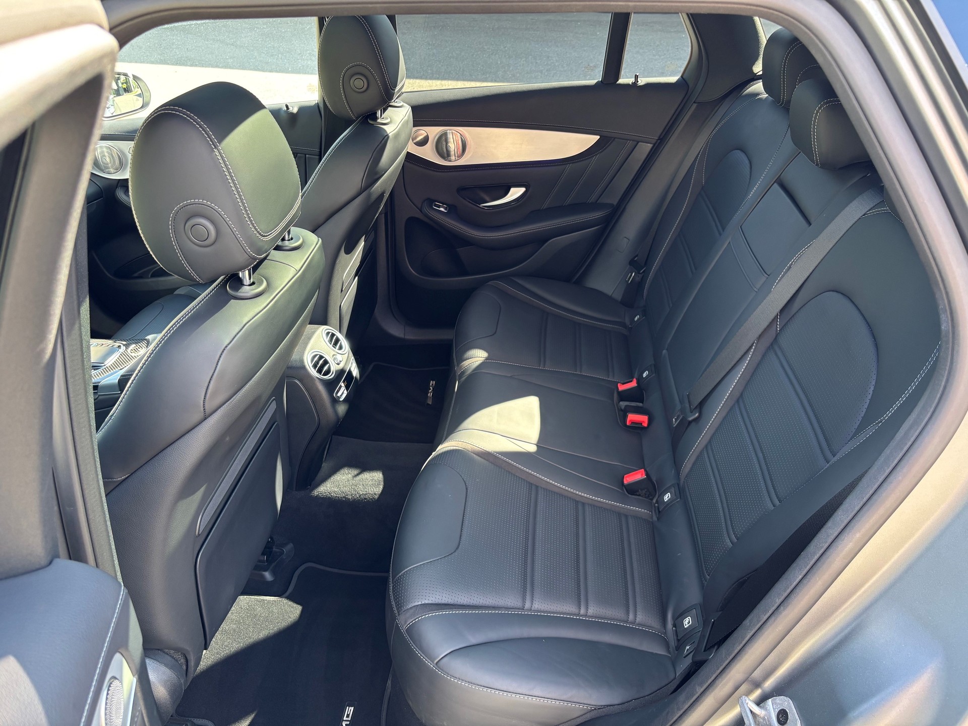 MERCEDES-BENZ GLC 63 S AMG 4Matic-image-13