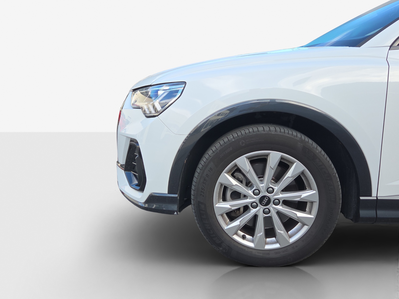 AUDI Q3 Sportback 40 TFSI S line quattro S-tronic-image-15