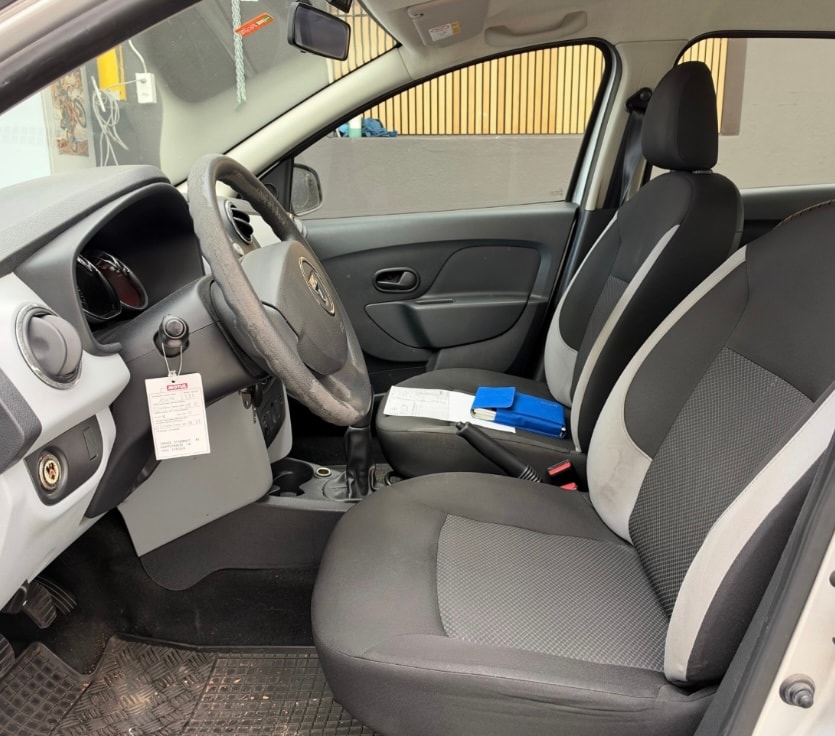 DACIA Sandero 1.2 Supreme-image-4