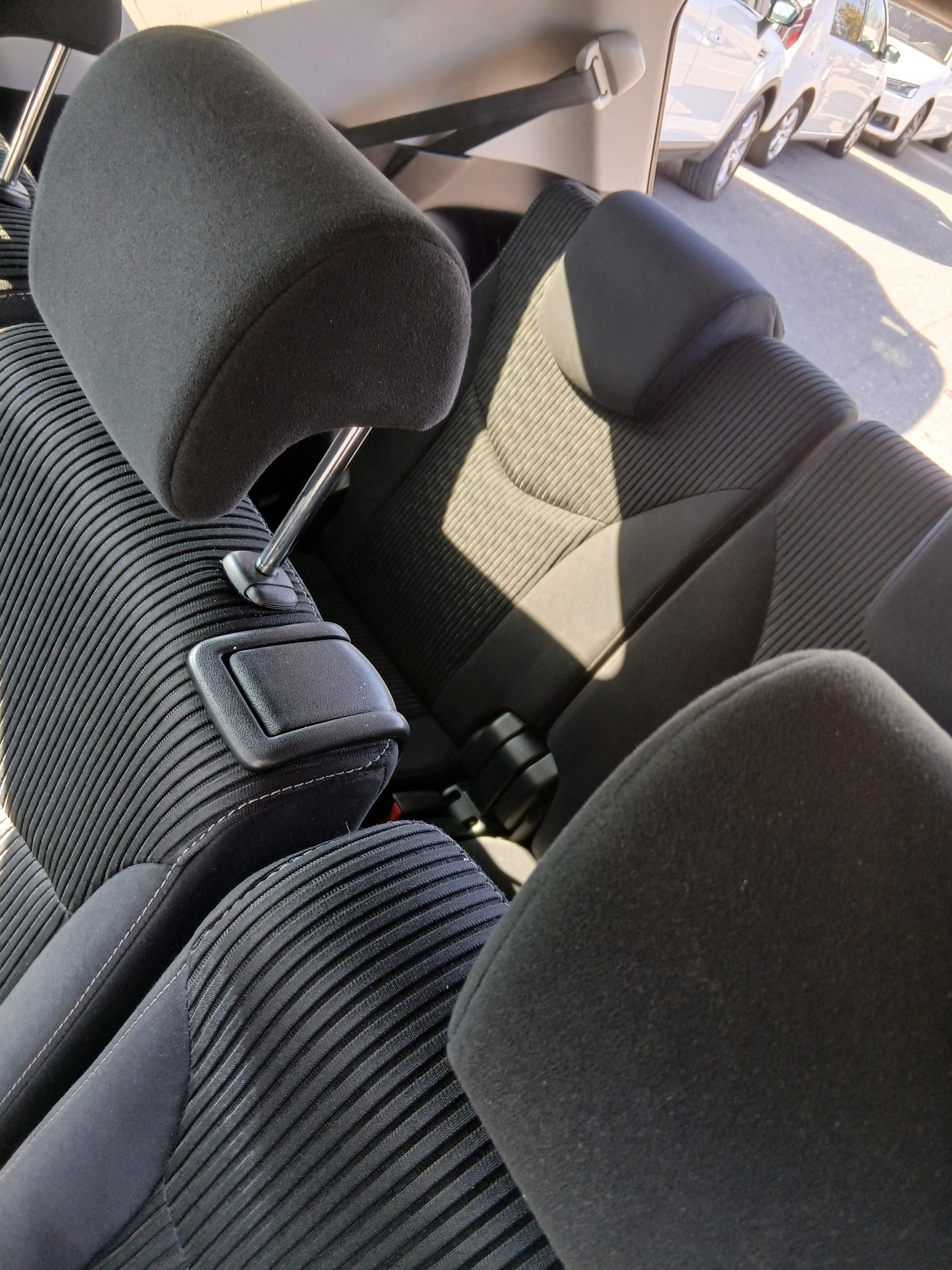 TOYOTA Prius+ 1.8 VVT-i HSD Luna-image-13