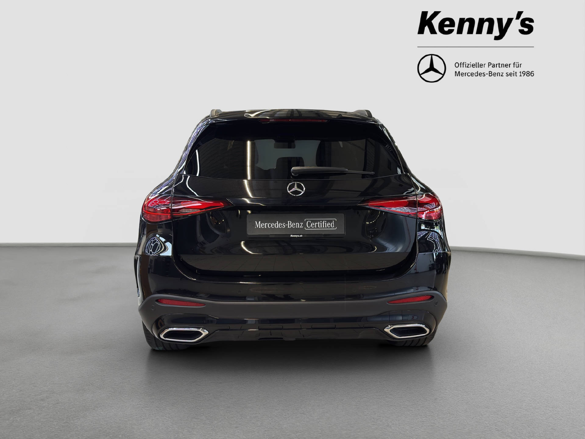 MERCEDES-BENZ GLC 200 AMG Line 4MATIC-image-4