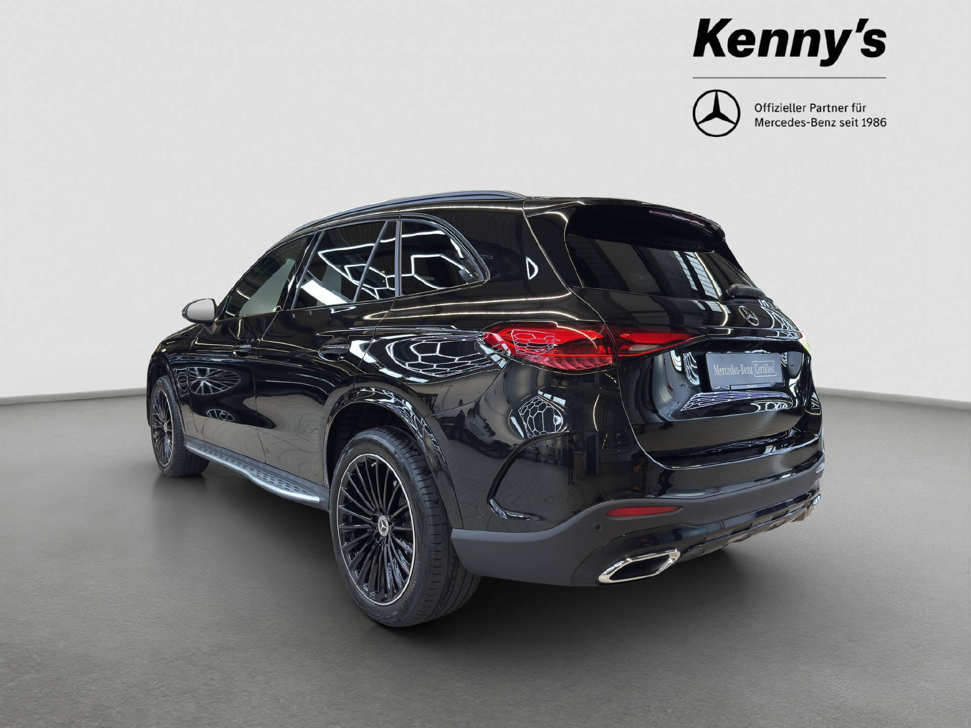 MERCEDES-BENZ GLC 200 AMG Line 4MATIC-image-3