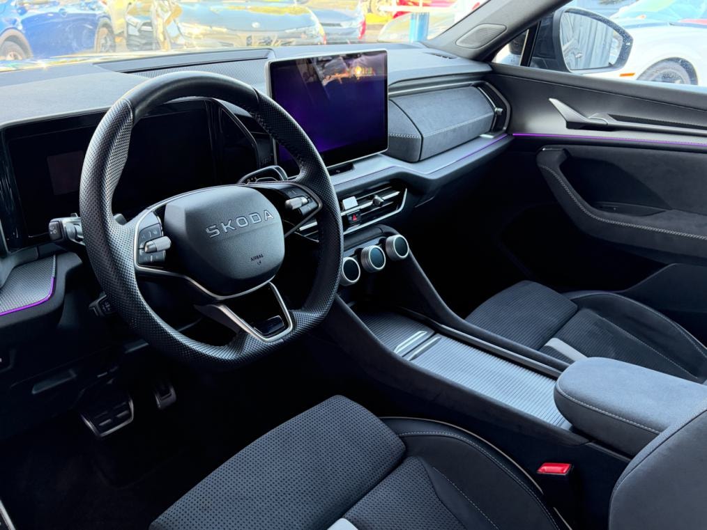 SKODA Kodiaq 2.0 TDi SportLine 4x4-image-4
