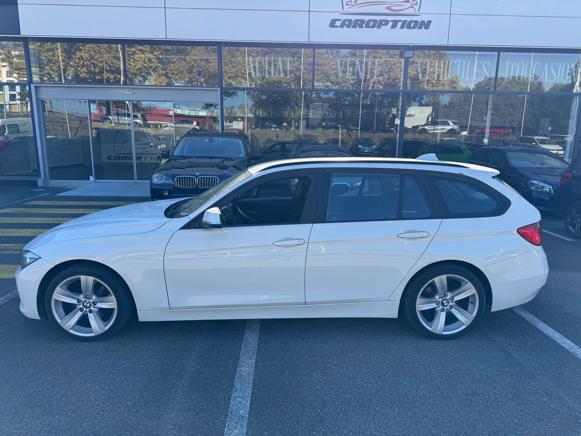 BMW 316d Touring Business Steptronic-image-5
