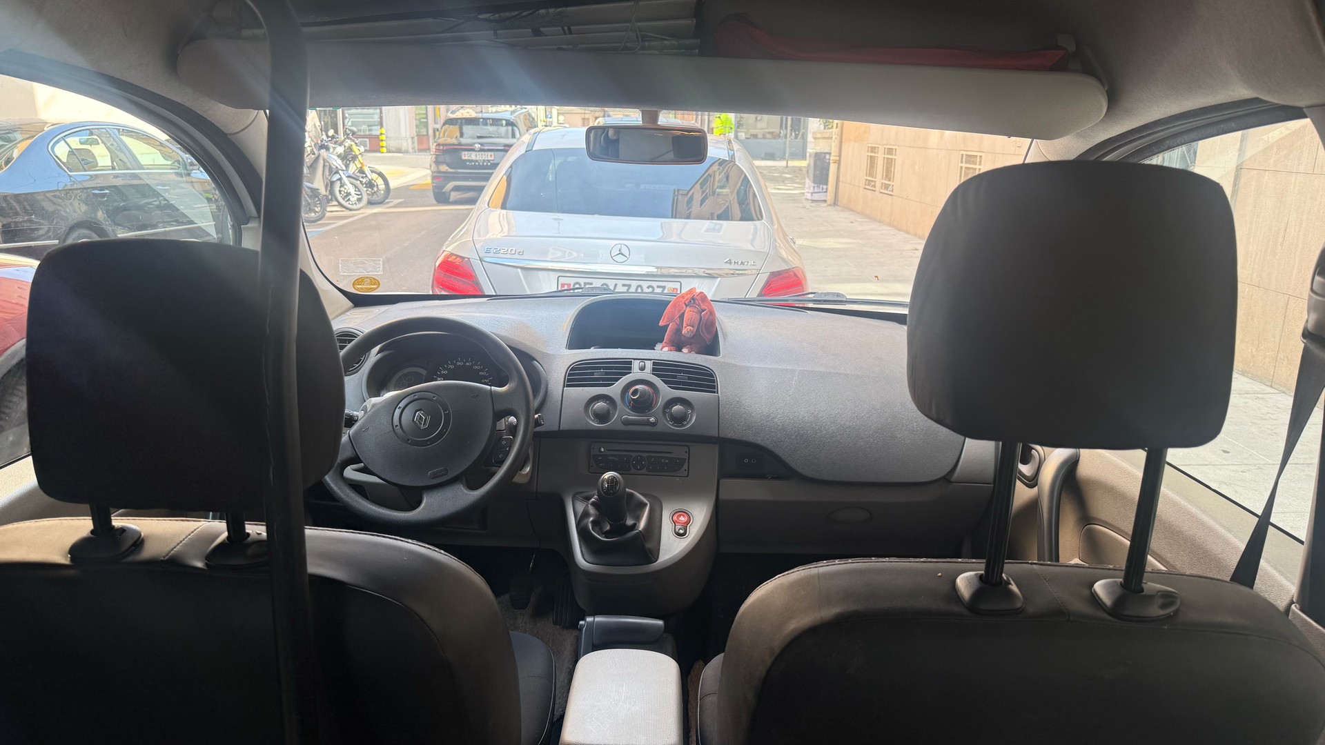 RENAULT 1.6 90 Express-image-4