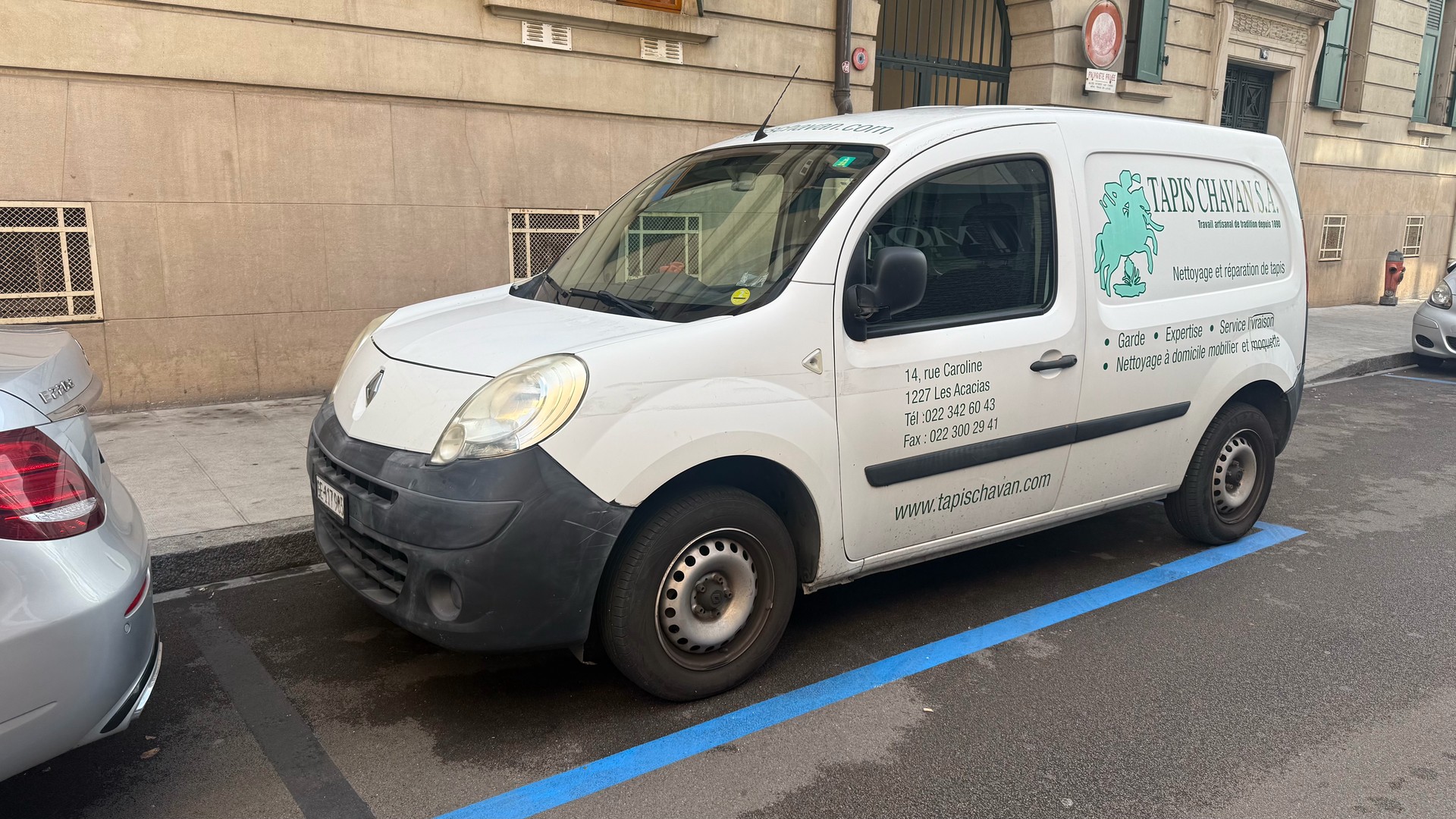 RENAULT 1.6 90 Express-image-0