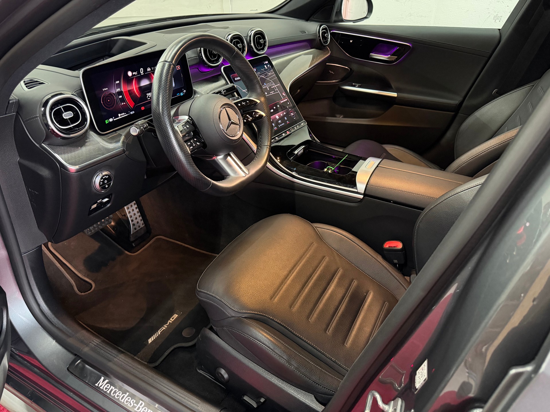 MERCEDES-BENZ C 300 d T AMG Line Anhängerkupplung-image-8