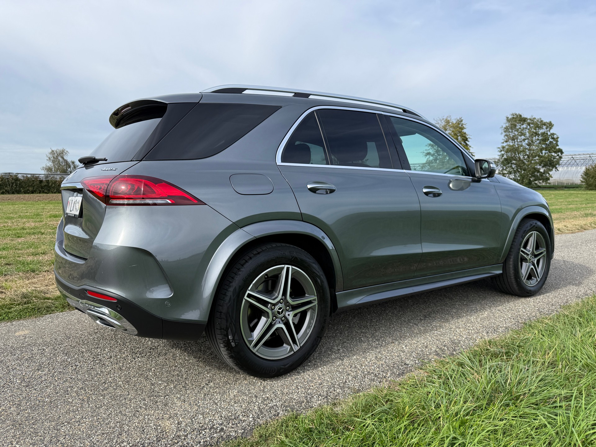 MERCEDES-BENZ GLE 350 de AMG Line 4matic-image-5