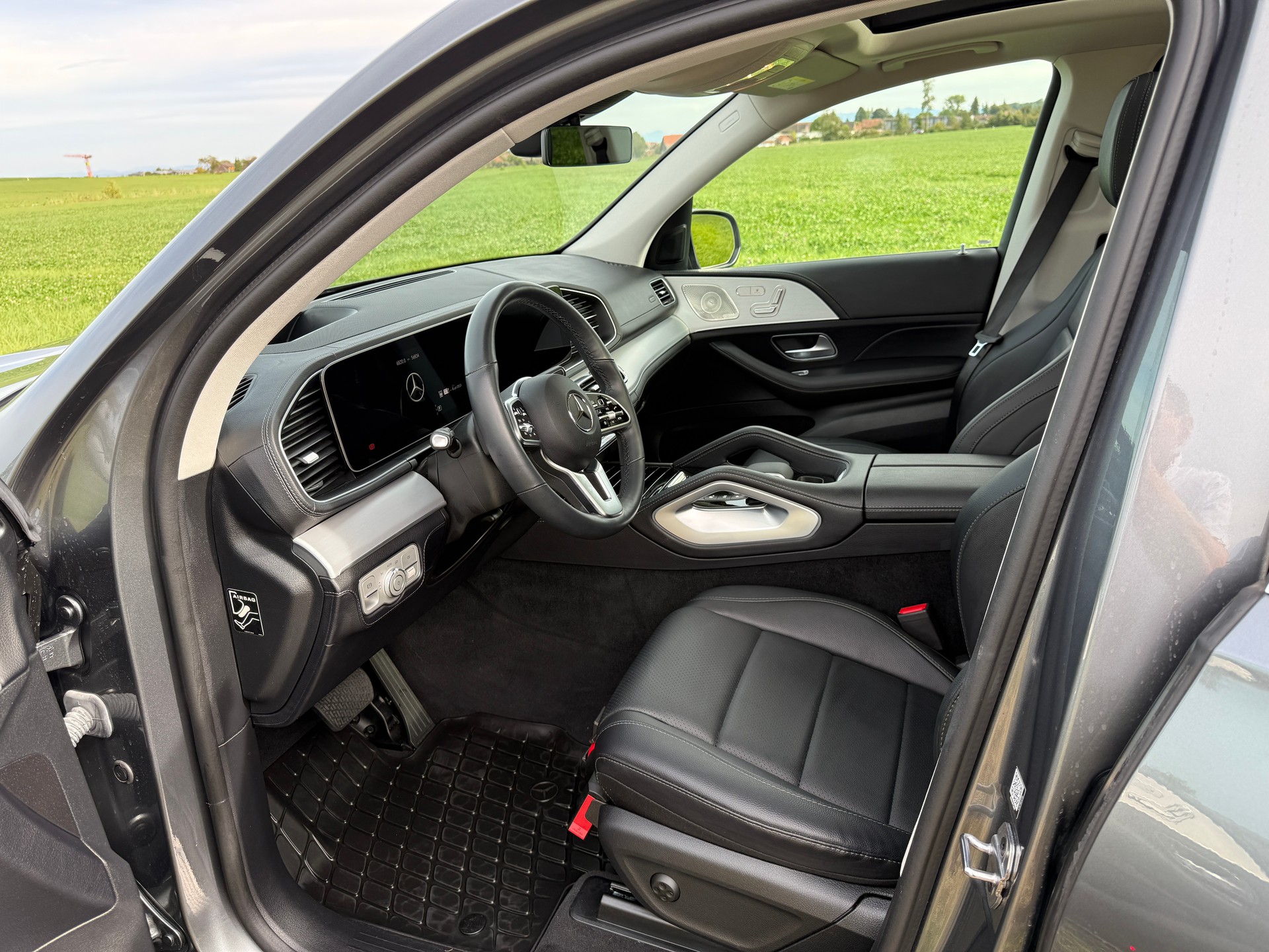 MERCEDES-BENZ GLE 350 de AMG Line 4matic-image-8