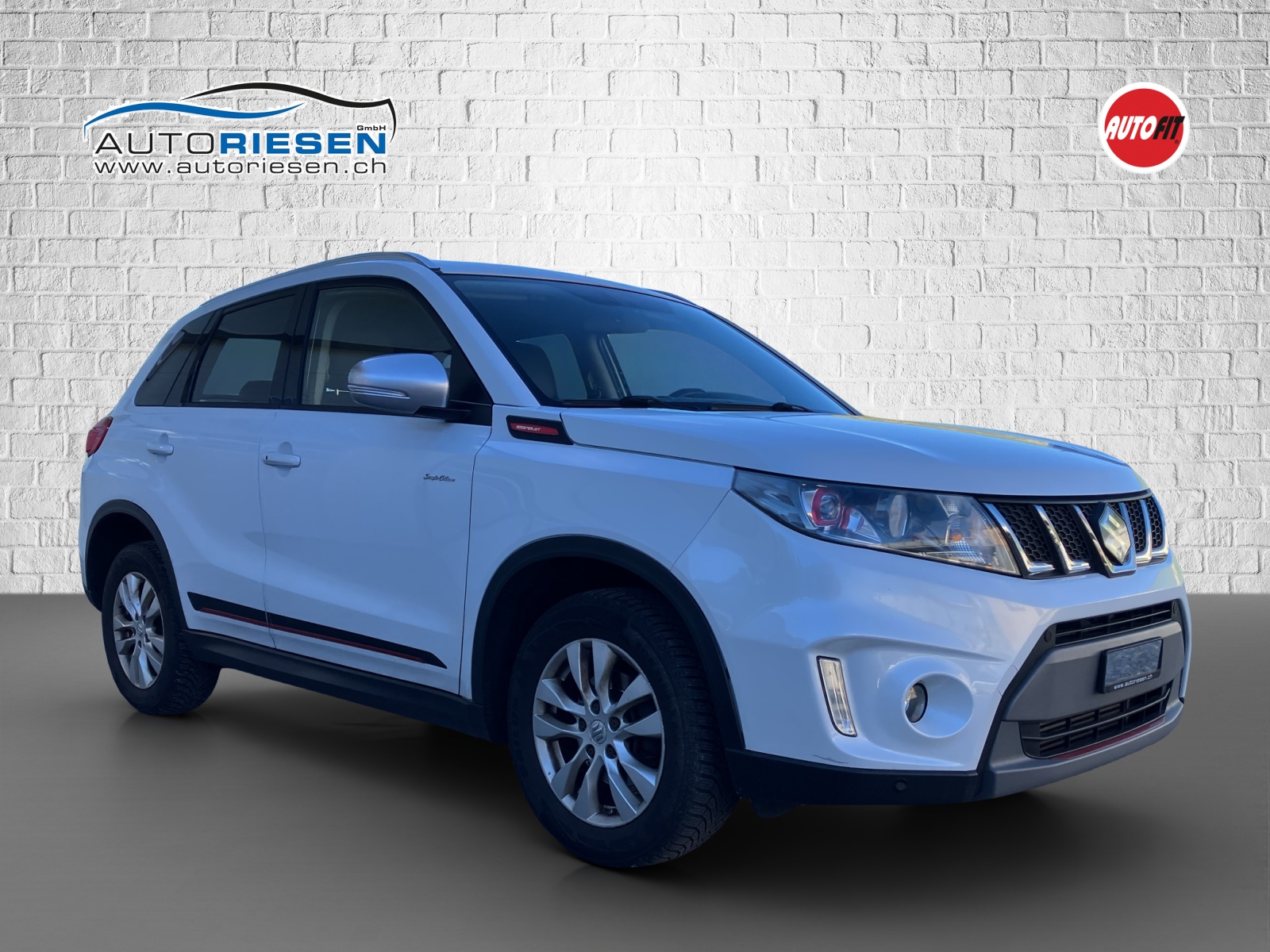 SUZUKI Vitara 1.4 Boosterjet Sergio Cellano Top Automatic-image-1