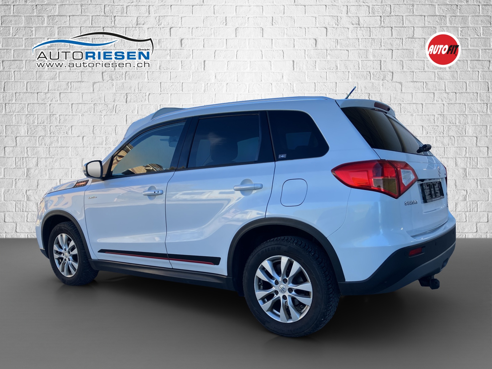 SUZUKI Vitara 1.4 Boosterjet Sergio Cellano Top Automatic-image-4