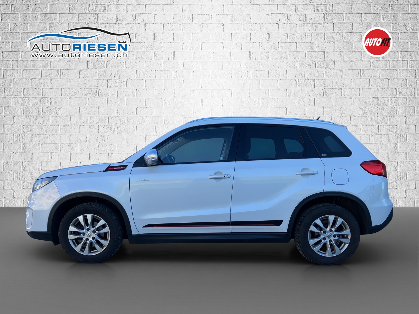 SUZUKI Vitara 1.4 Boosterjet Sergio Cellano Top Automatic-image-6