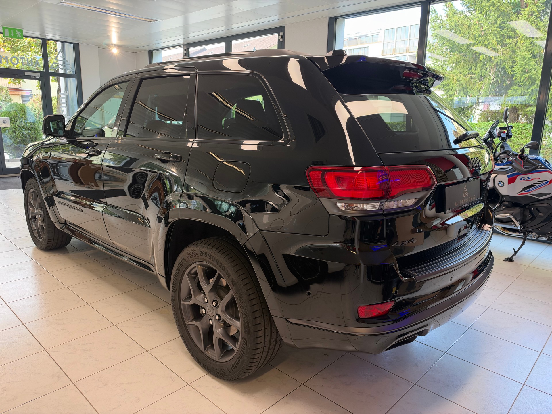 JEEP Grand Cherokee 3.0 CRD 250 Limited-image-12