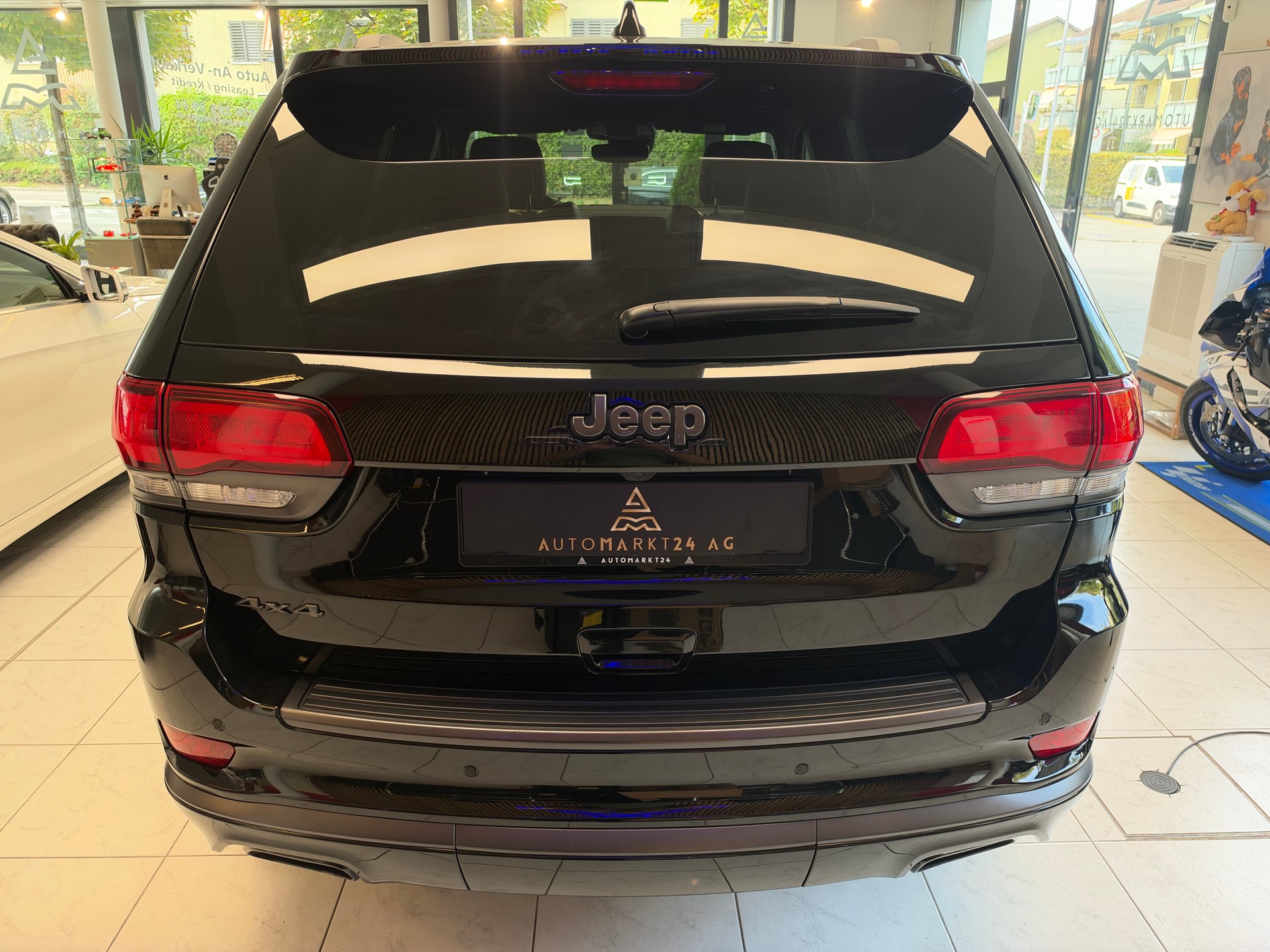 JEEP Grand Cherokee 3.0 CRD 250 Limited-image-13