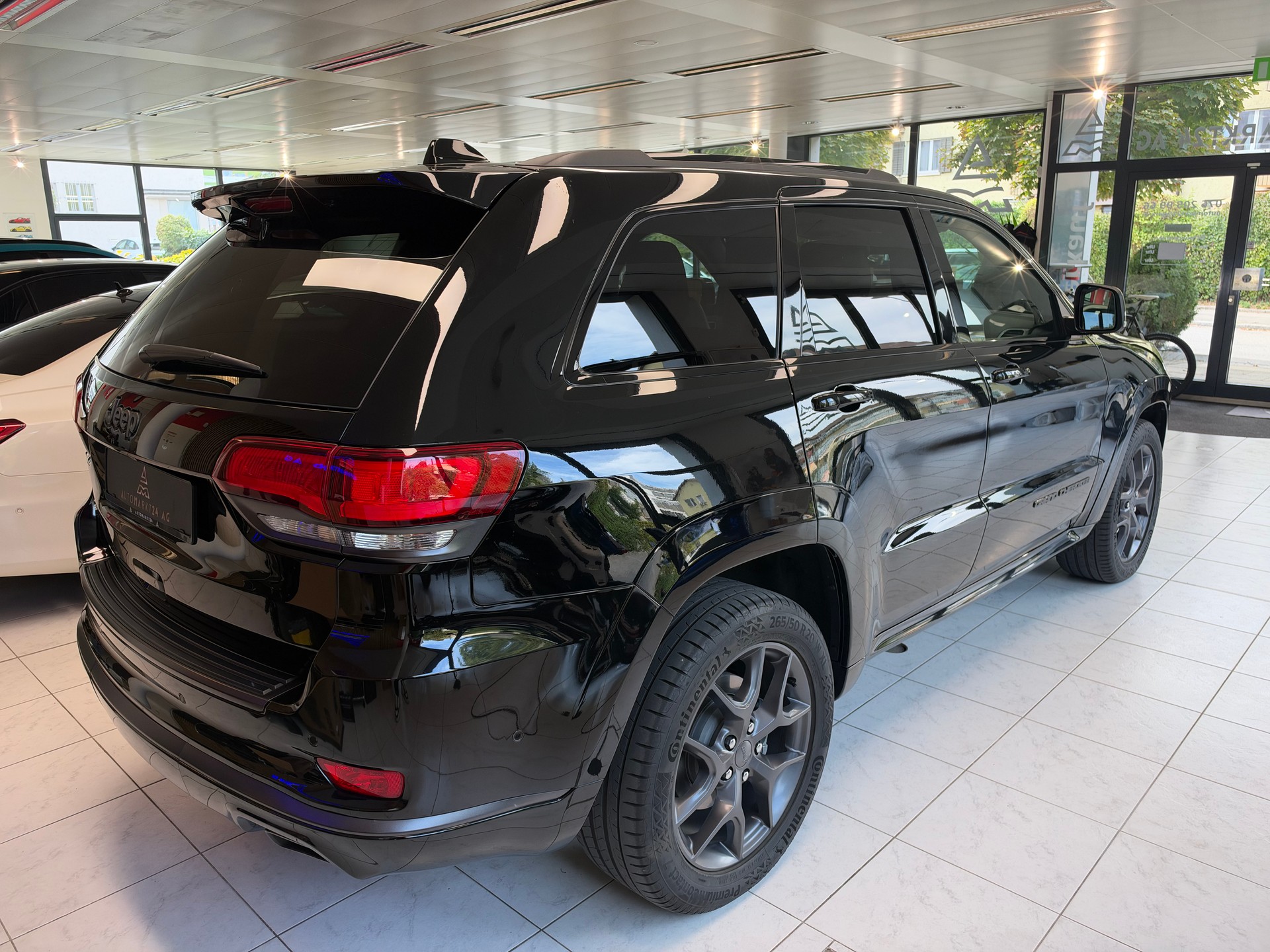 JEEP Grand Cherokee 3.0 CRD 250 Limited-image-14