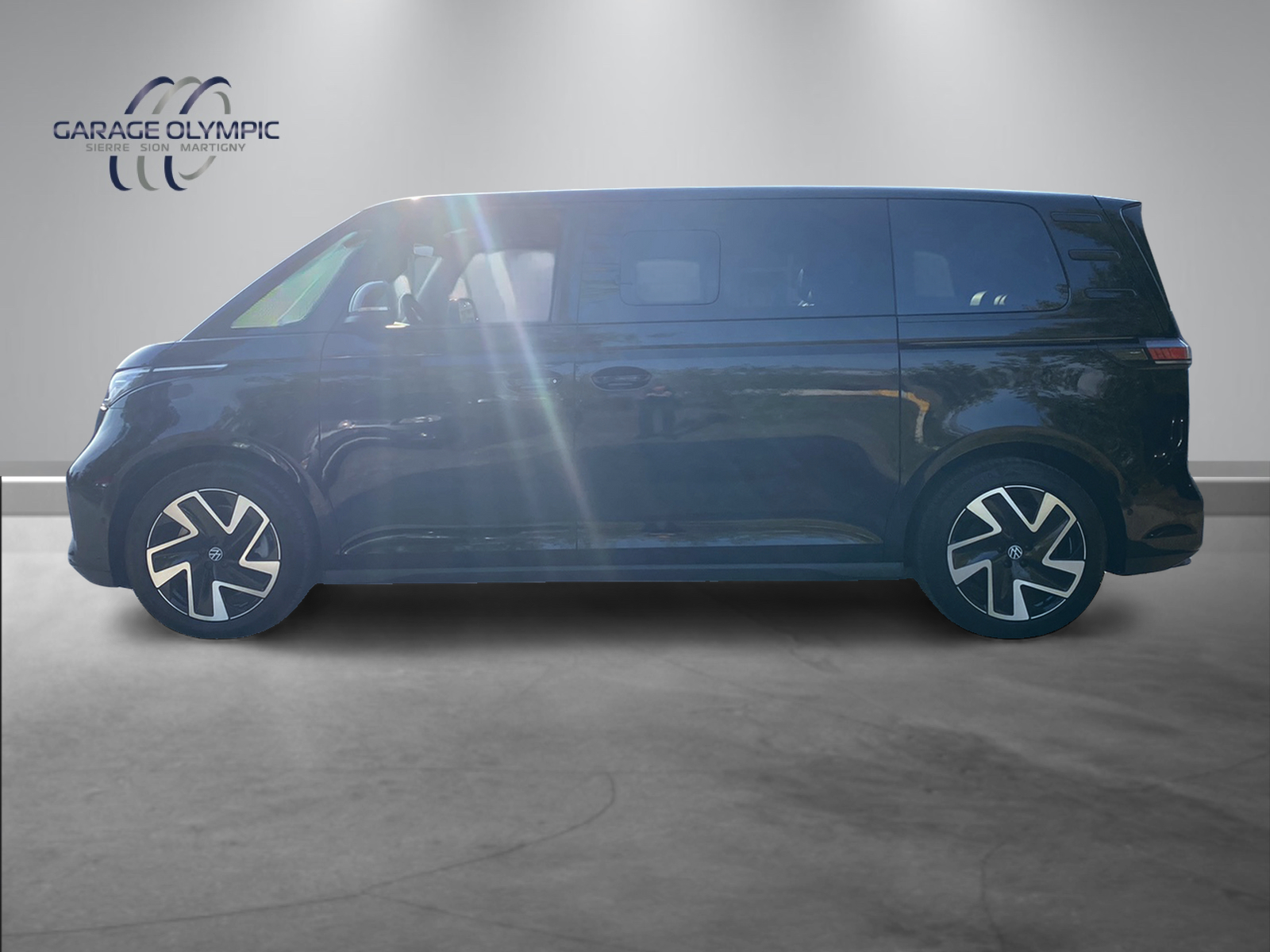 VW ID BUZZ GTX 4MOTION-image-4