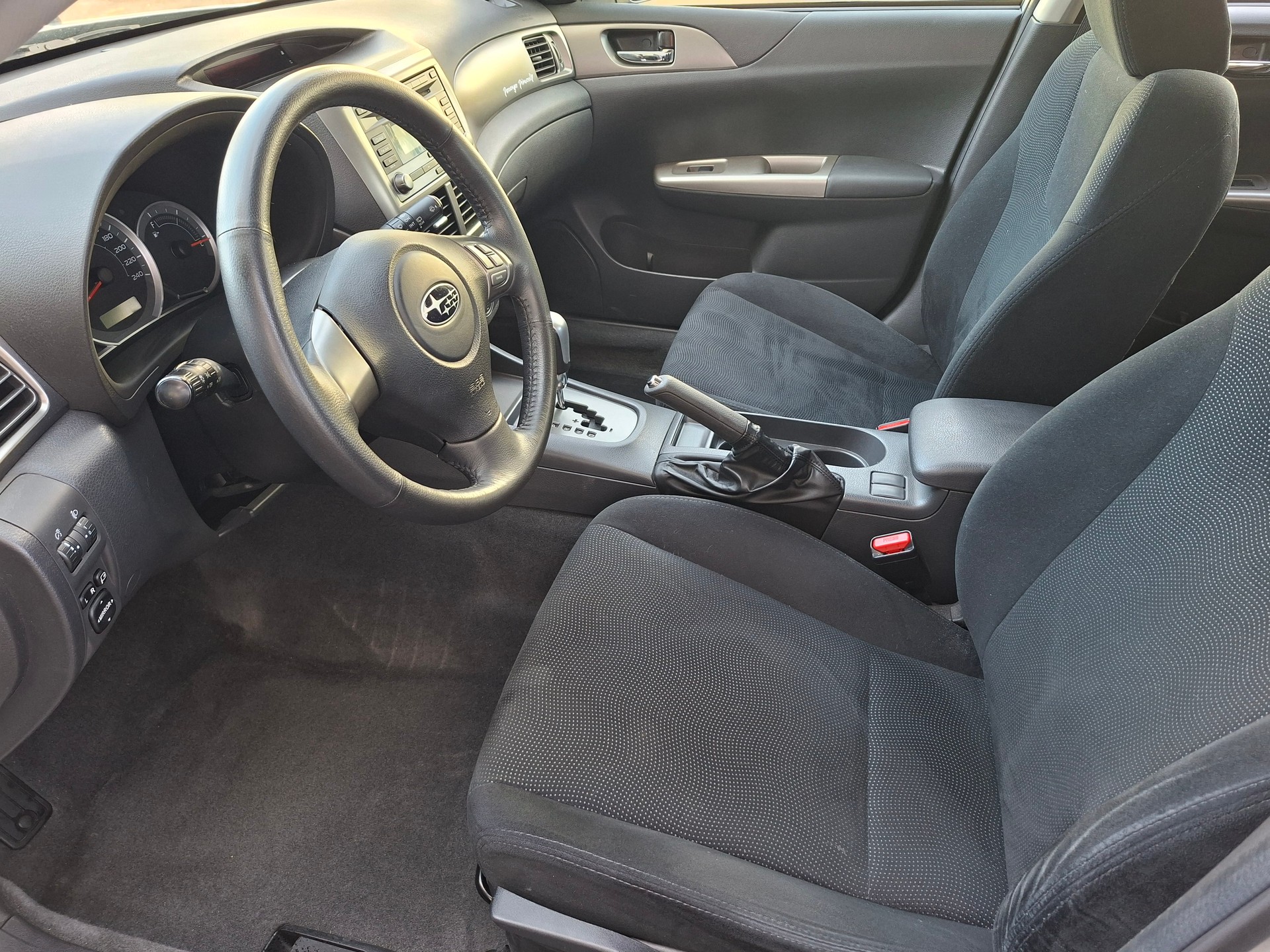 SUBARU Impreza 1.5R Swiss Automatic-image-6