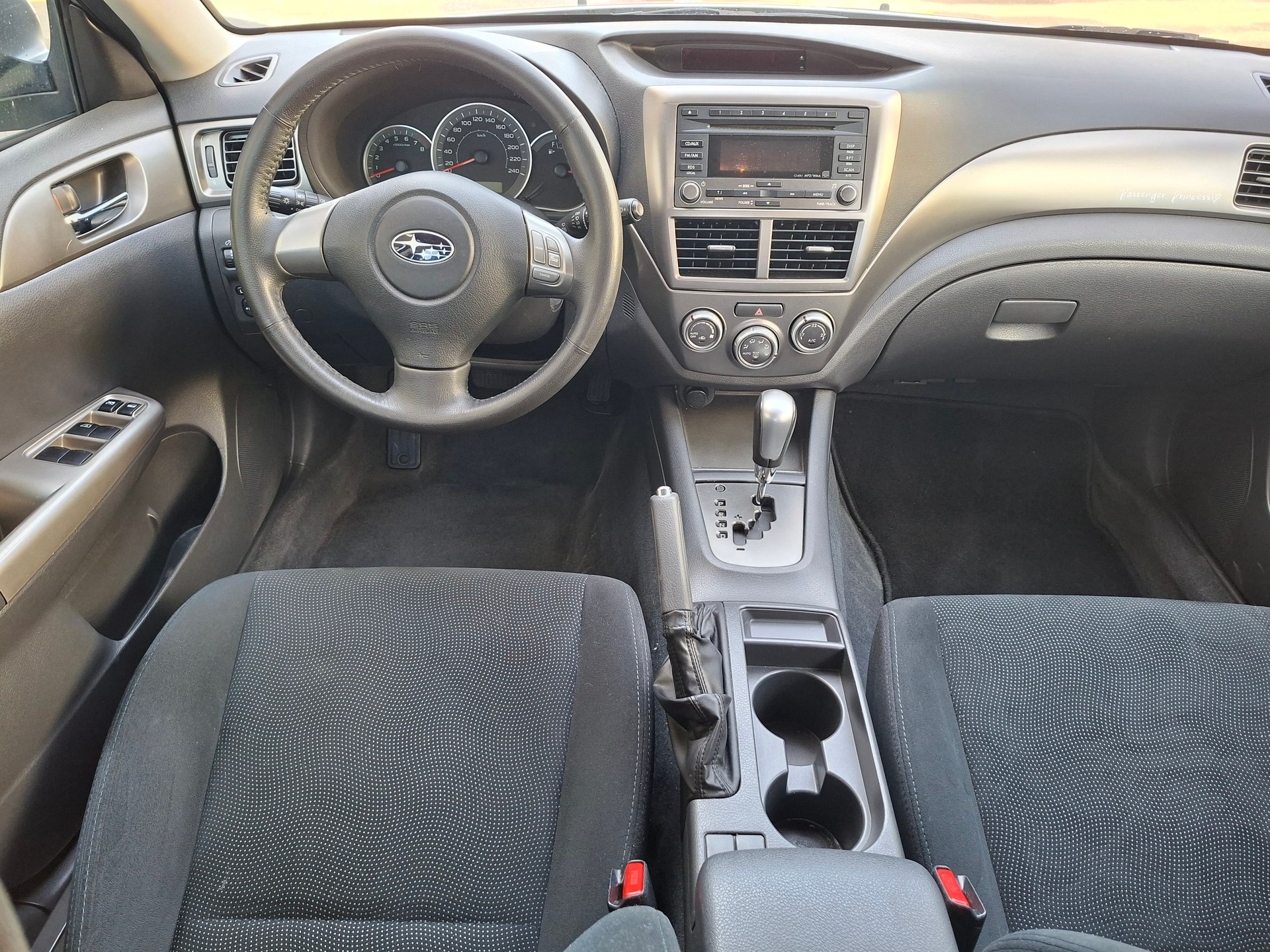 SUBARU Impreza 1.5R Swiss Automatic-image-8
