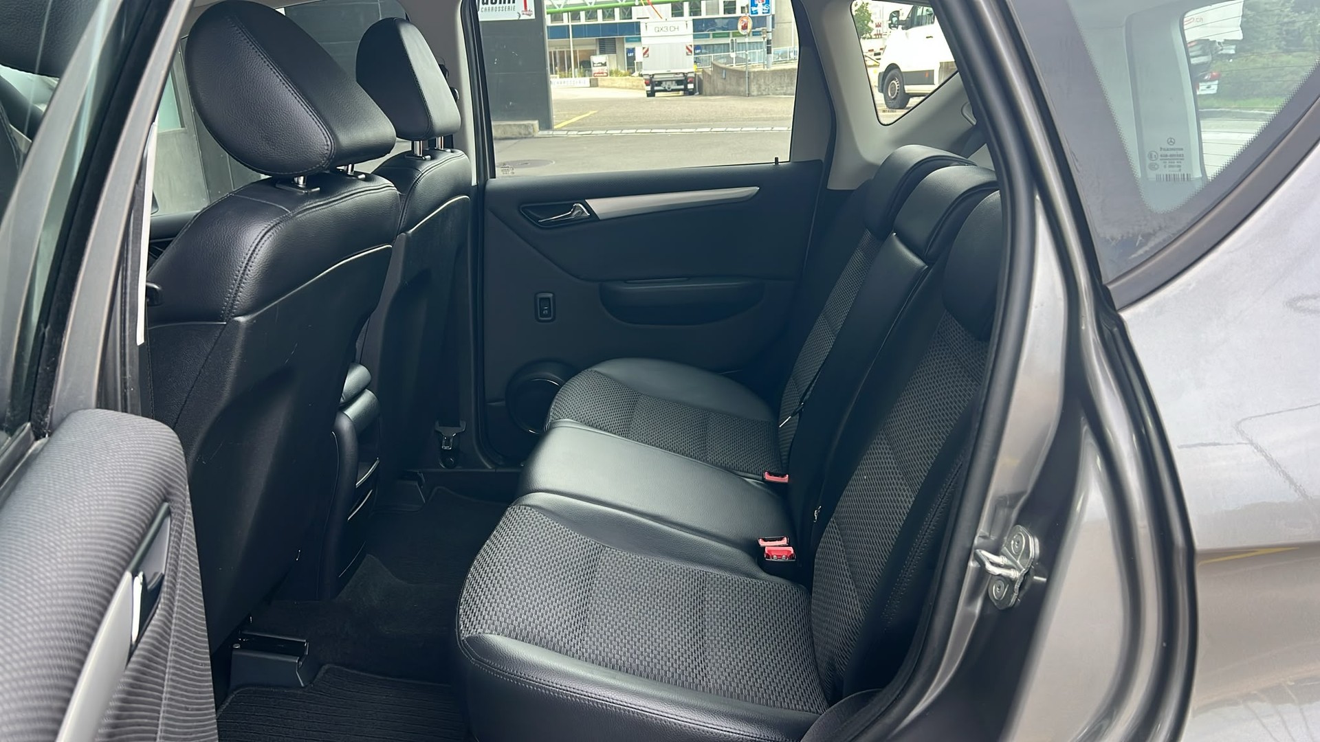 MERCEDES-BENZ A 180 (170) Avantgarde Autotronic-image-14