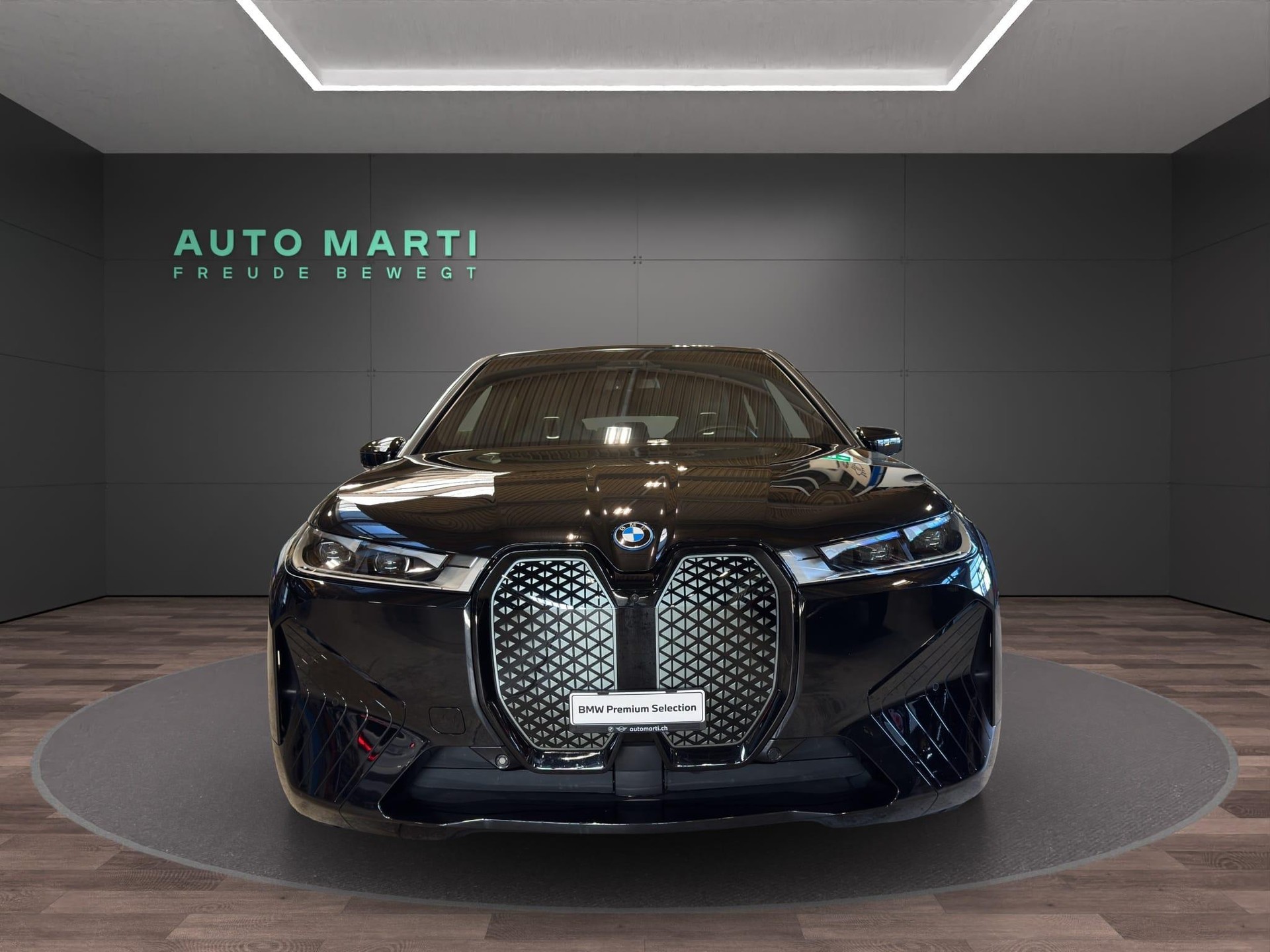 BMW iX I20 xDrive40-image-4