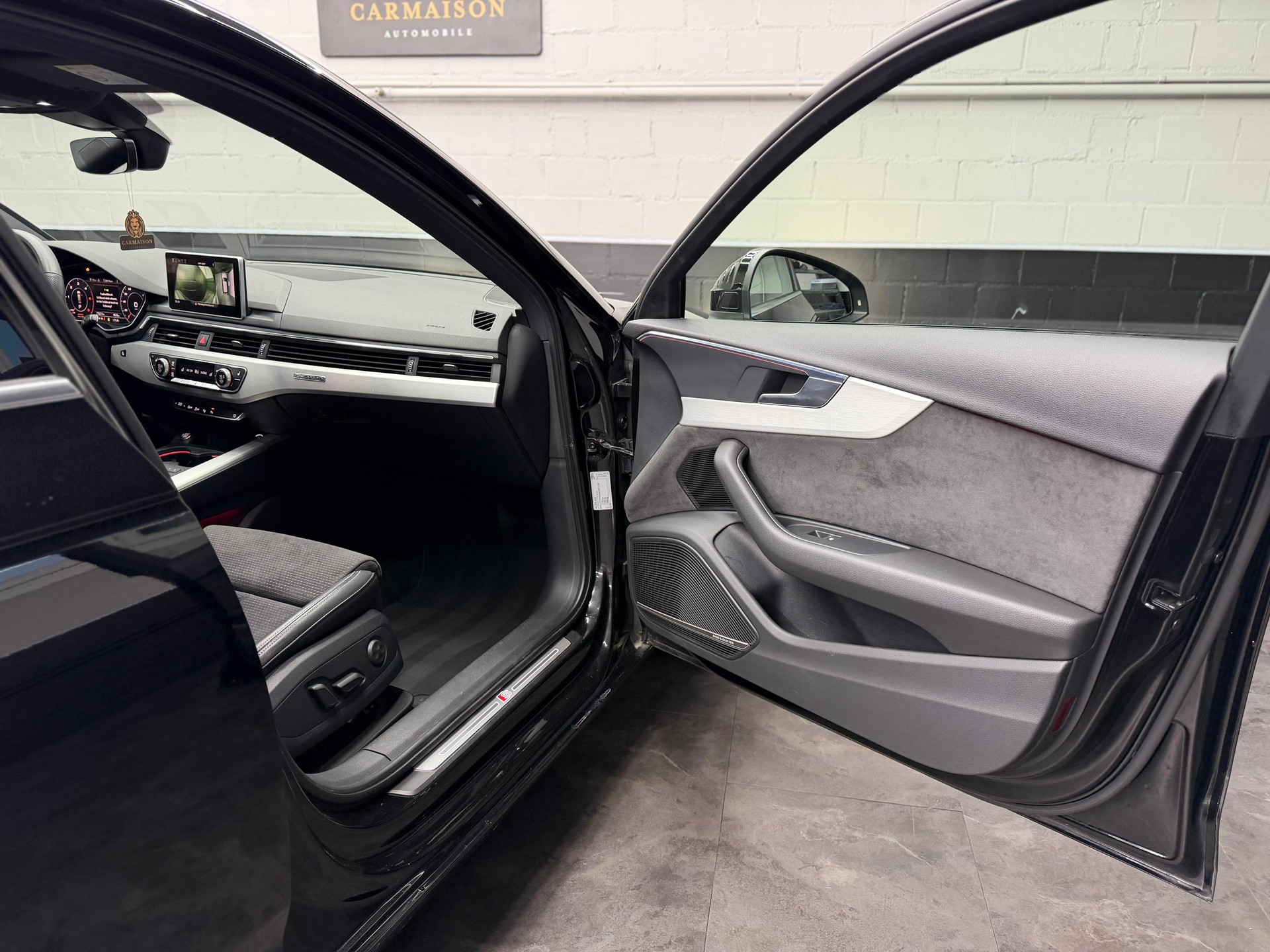AUDI A4 Avant 3.0 TDI Sport S Line quattro | S-Line | 360° Kamera | Anhängerkupplung | Schiebedach-image-23