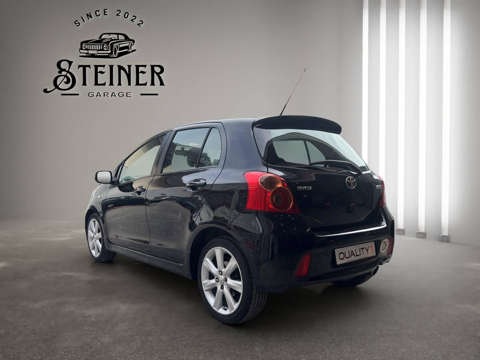 TOYOTA Yaris 1.8 TS-image-3