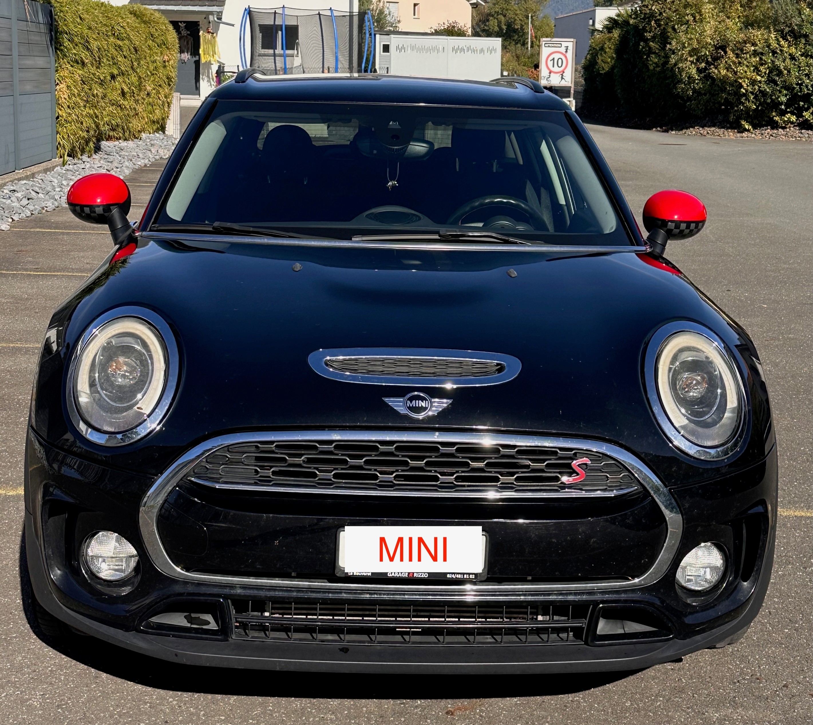 Car photo