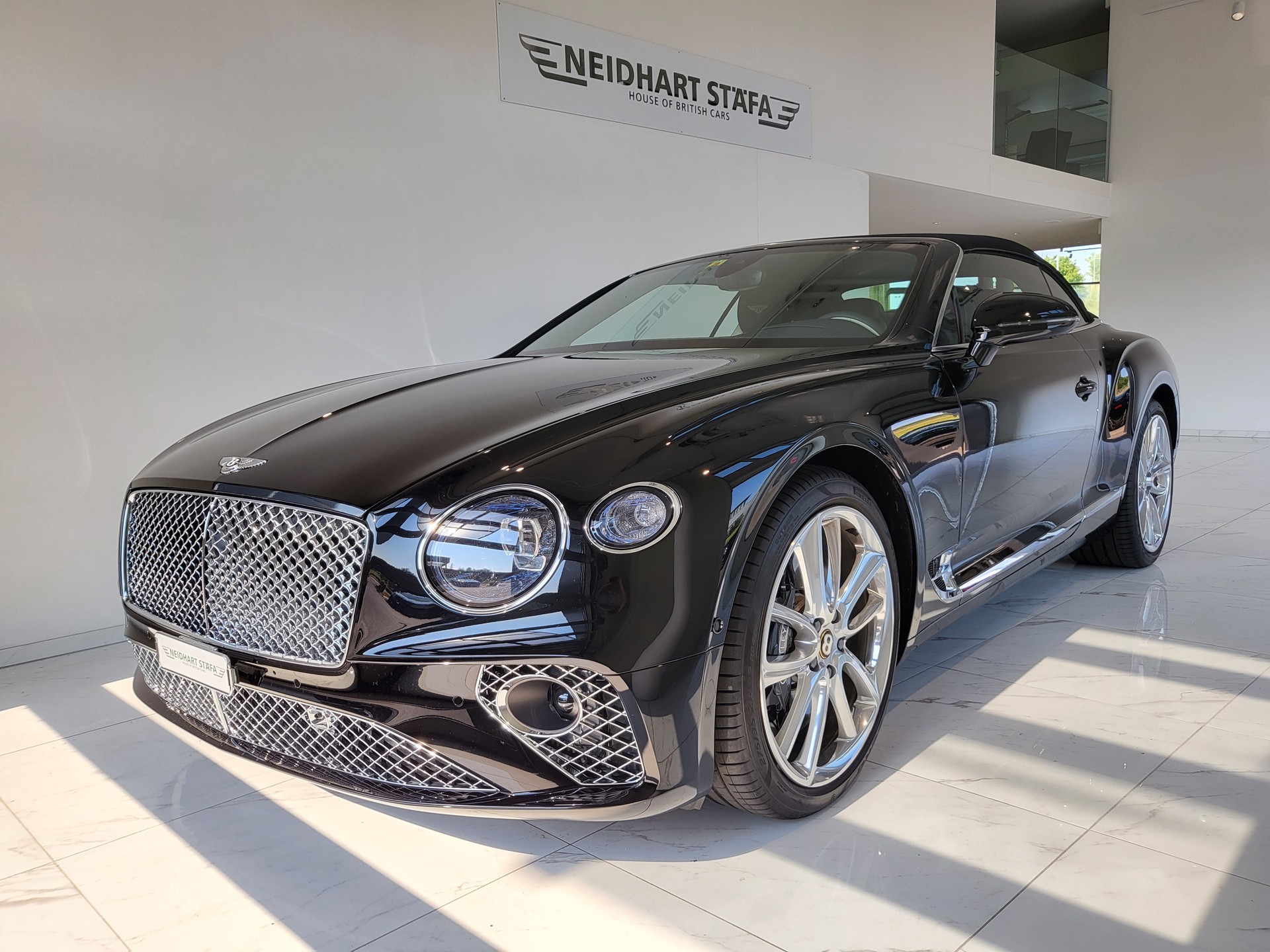 BENTLEY Continental GTC 6.0 W12-image-1