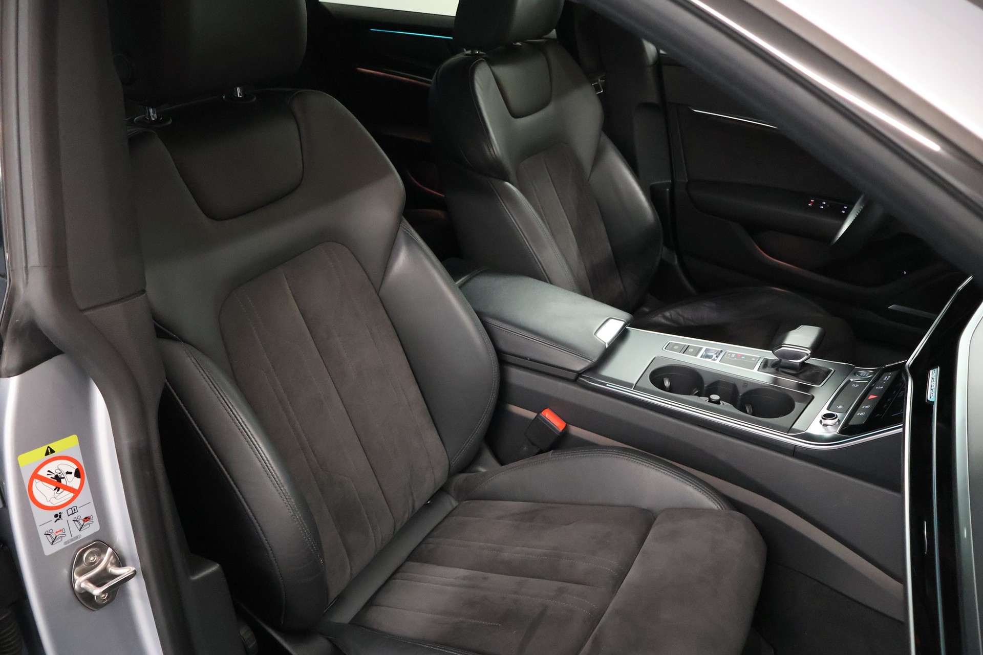 AUDI A7 Sportback 50 TDI quattro S-tronic-image-15