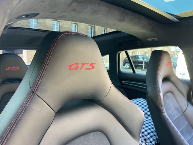 PORSCHE Panamera GTS Sport Turismo PDK-image-11