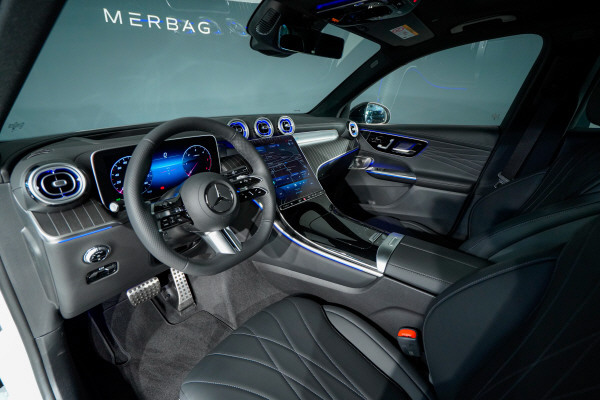 MERCEDES-BENZ GLC 450d 4M 9G-Tronic-image-5
