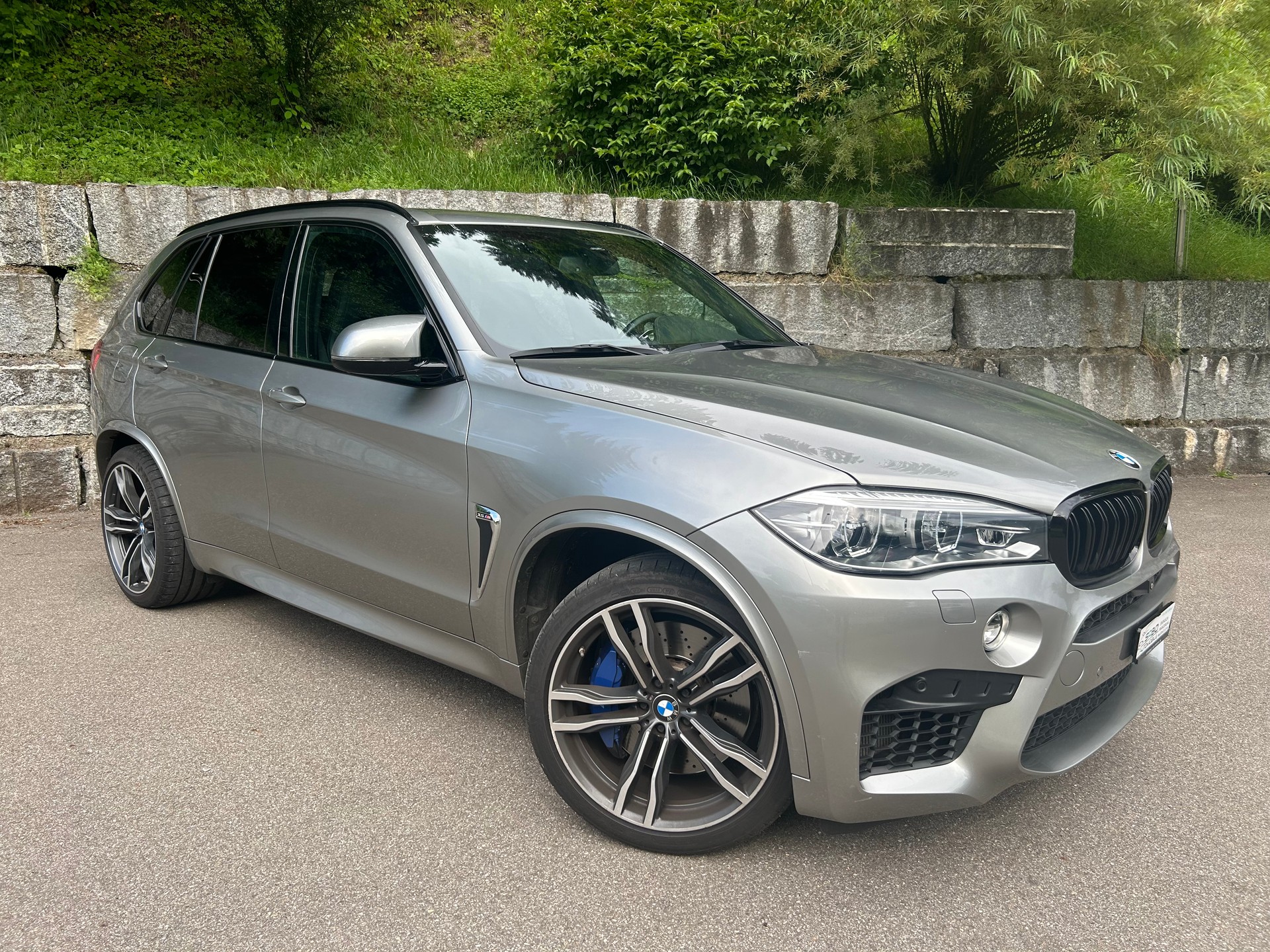 BMW X5M Steptronic-image-1