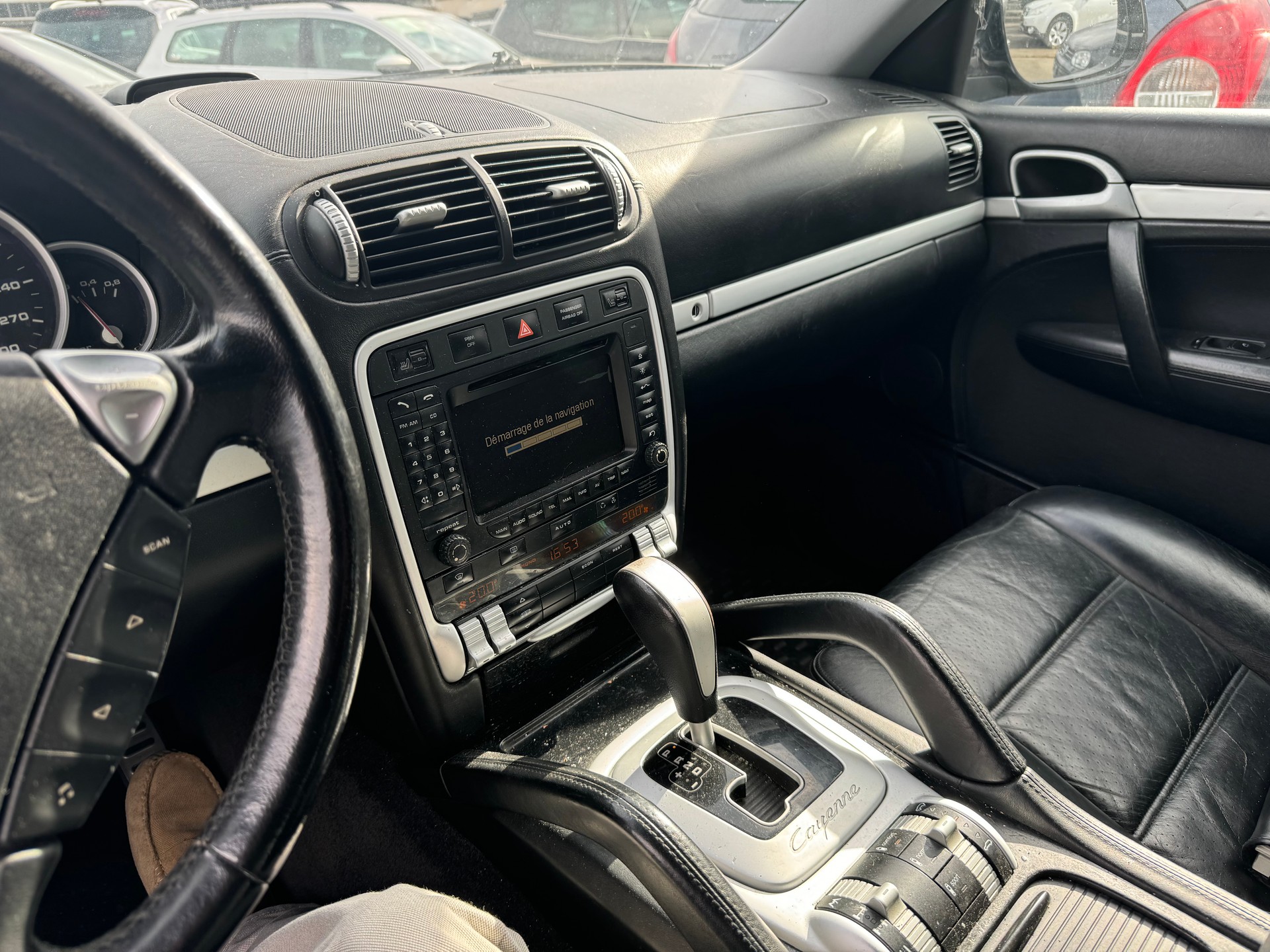 PORSCHE Cayenne Turbo-image-6