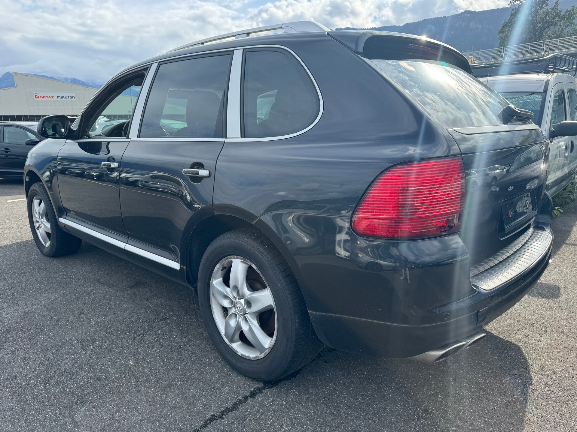 PORSCHE Cayenne Turbo-image-5