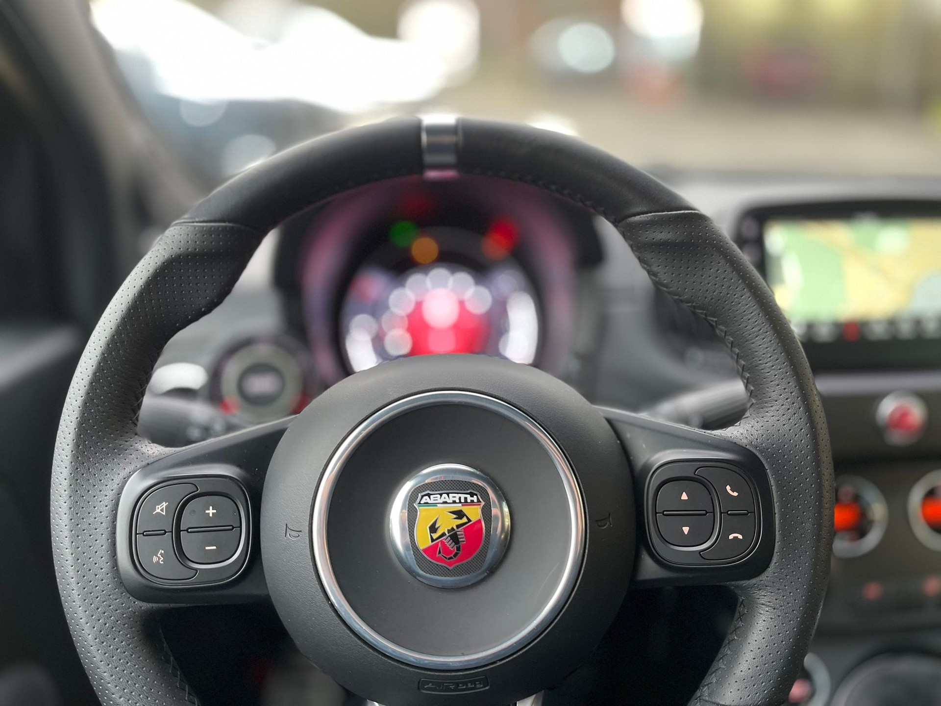 FIAT 595 1.4 16V Turbo Abarth 595 Premium-image-8