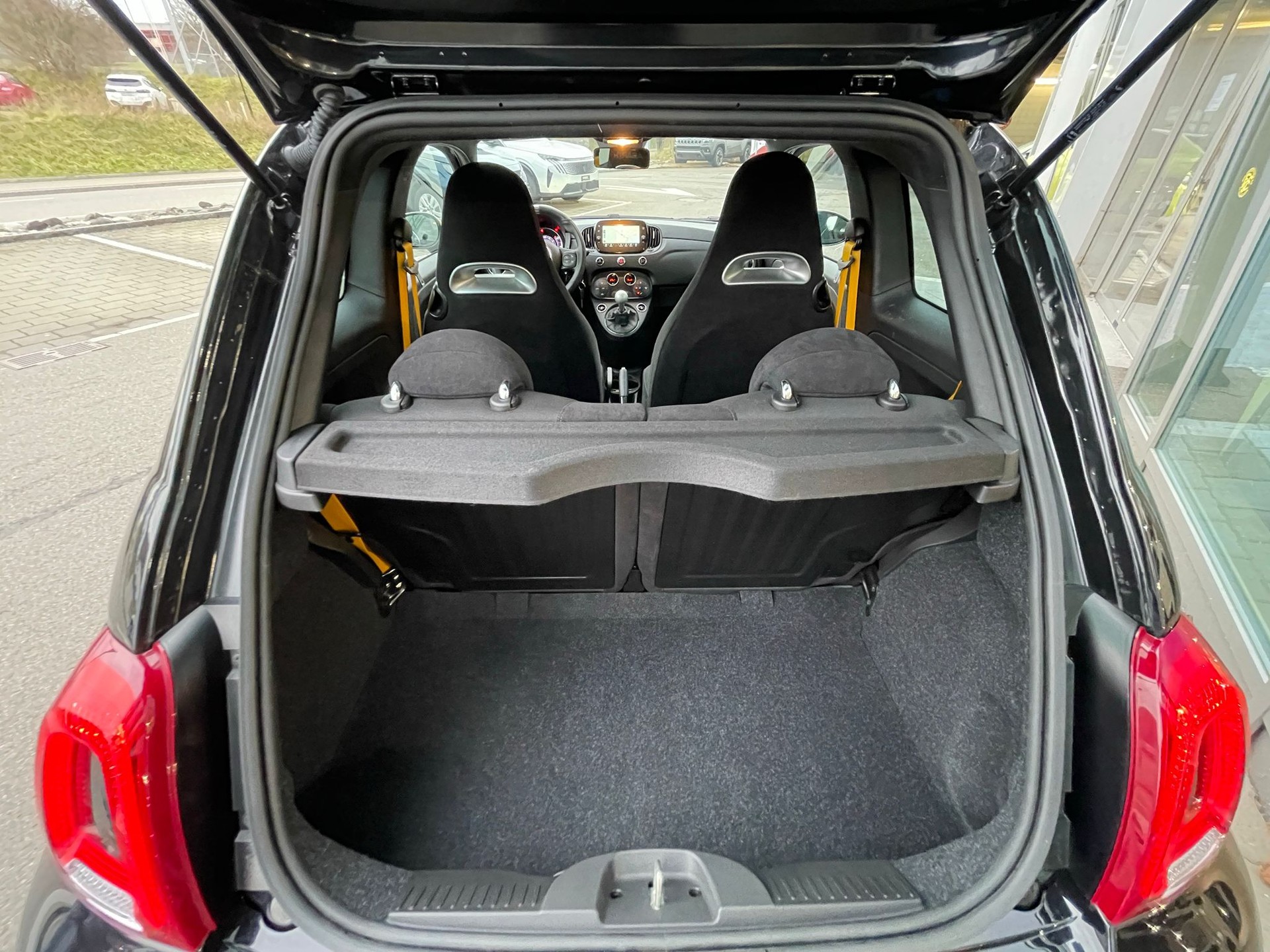 FIAT 595 1.4 16V Turbo Abarth 595 Premium-image-12