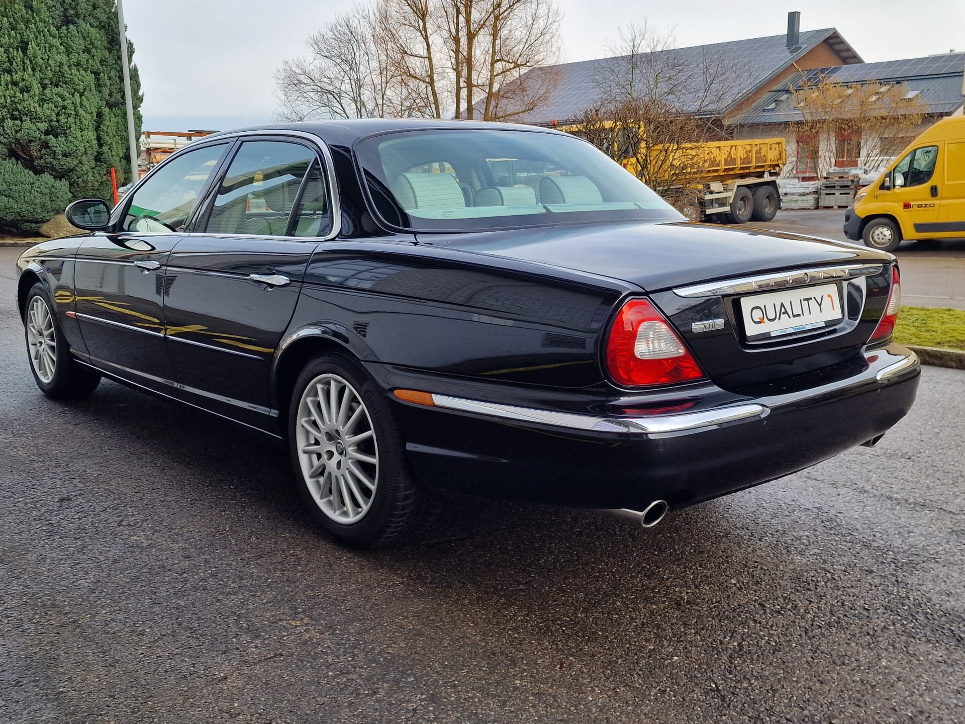 JAGUAR XJ8 3.5 V8 Classic-image-4