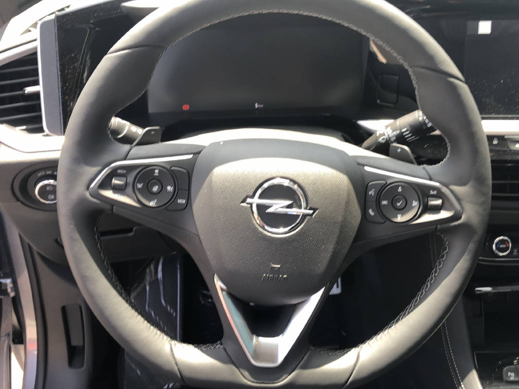 OPEL Grandland 1.2 T Ultimate-image-5