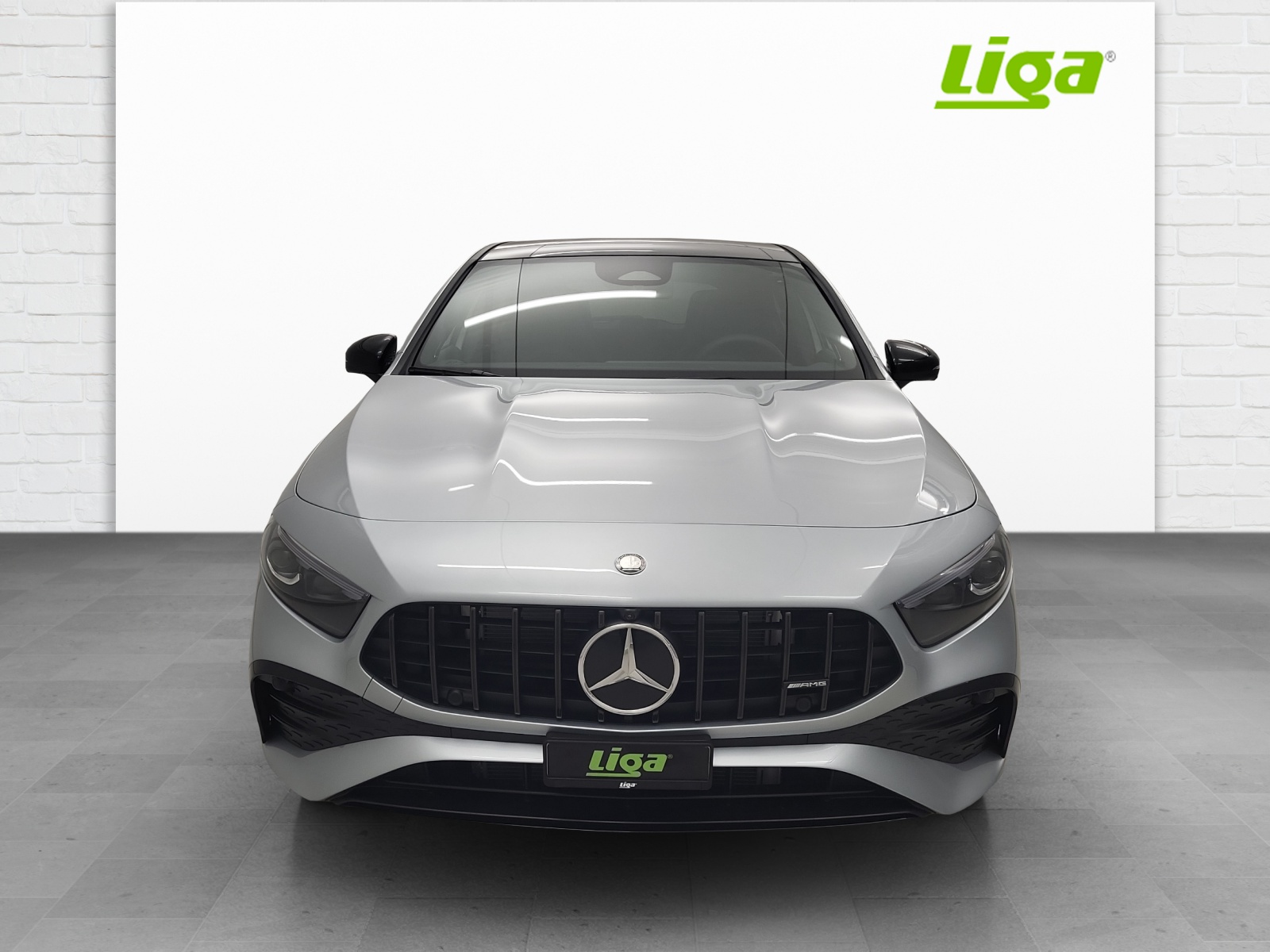 MERCEDES-BENZ AMG A 35 4Matic-image-2