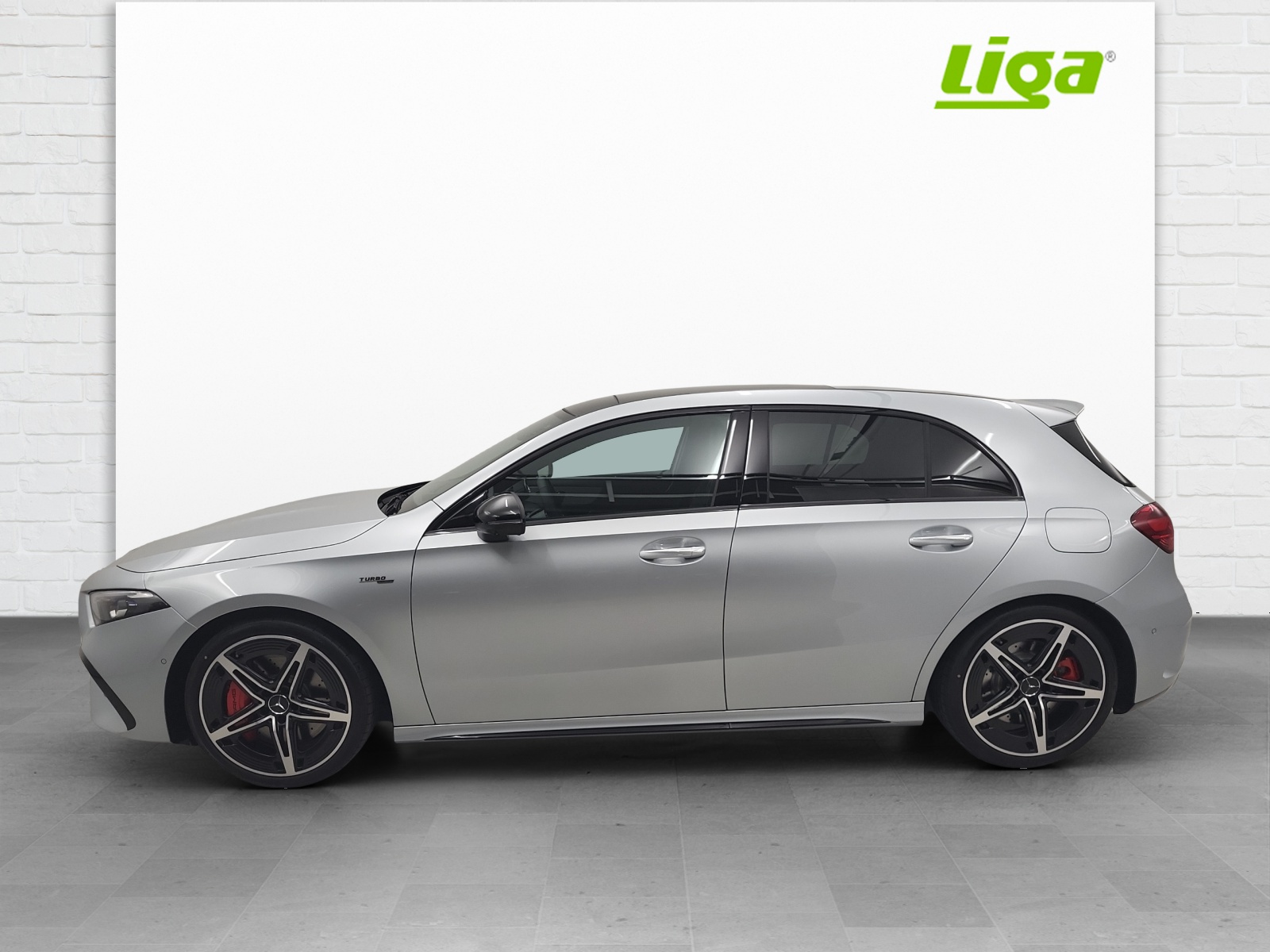 MERCEDES-BENZ AMG A 35 4Matic-image-0