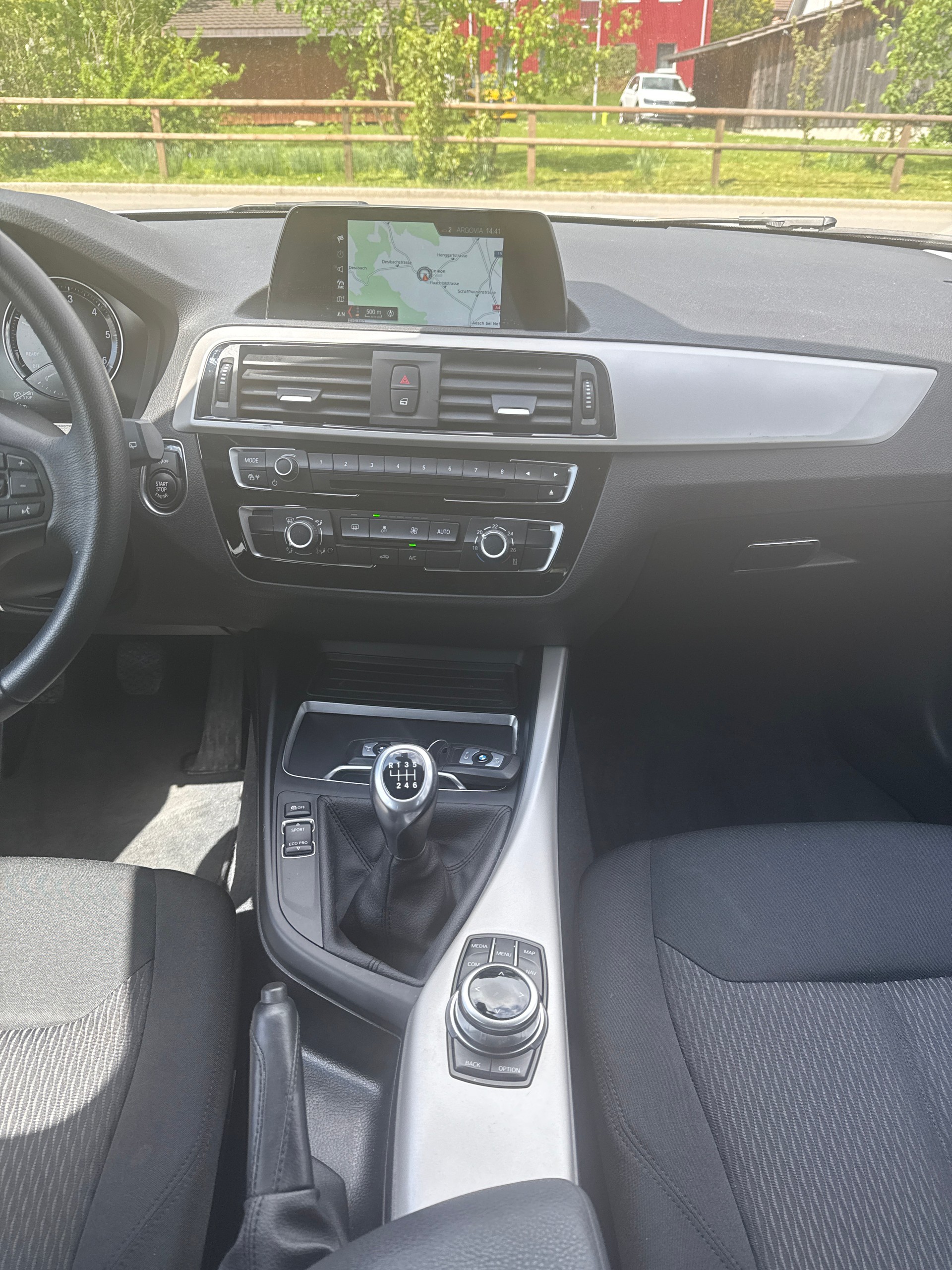 BMW 114d Business-image-13