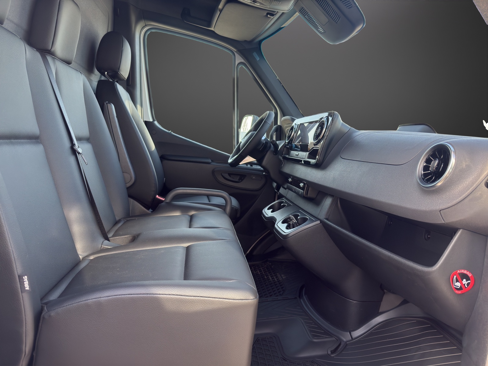 MERCEDES-BENZ Sprinter 519 CDI Lang 9G-TRONIC-image-9