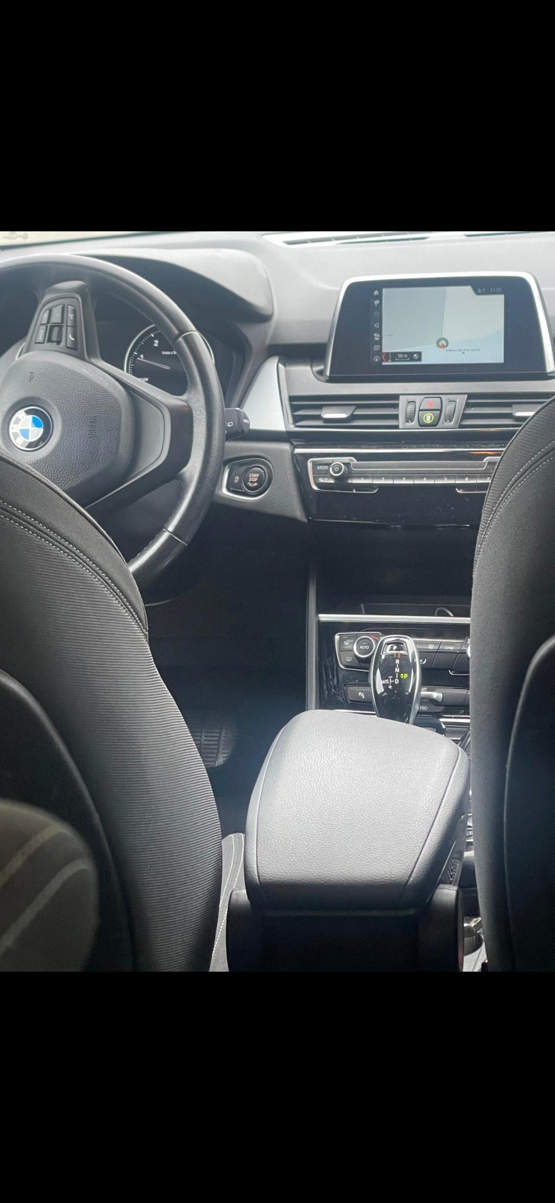 BMW 218d xDrive Gran Tourer Steptronic-image-3