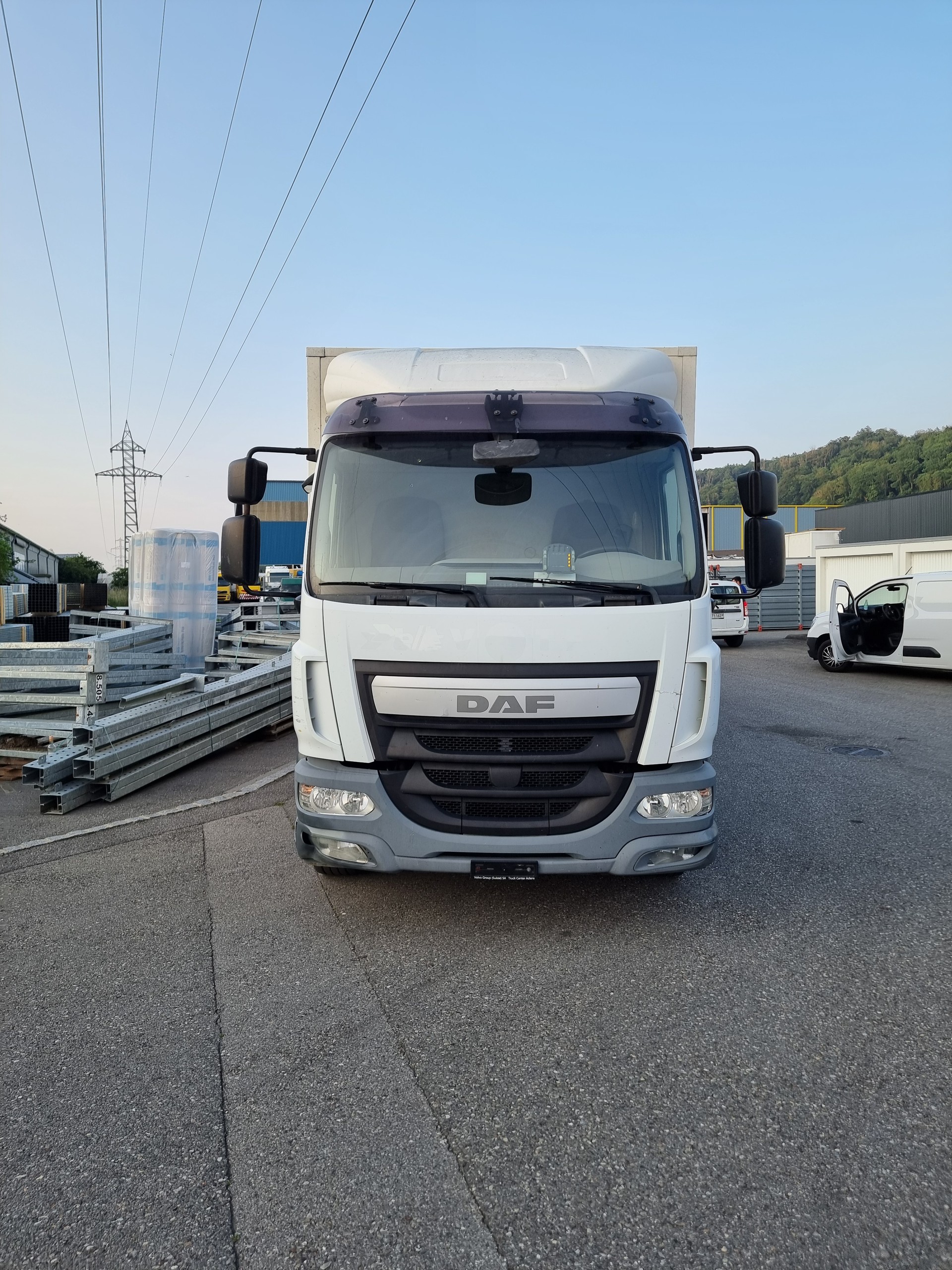 DAF LF 220-image-0