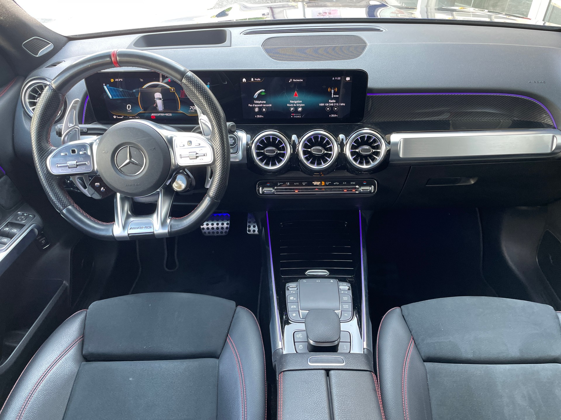 MERCEDES-BENZ GLB 35 AMG 4Matic 8G-Tronic-image-12