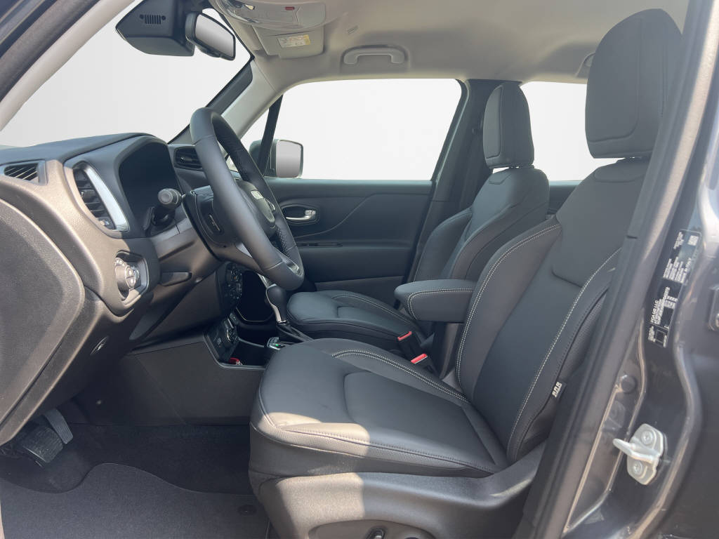 JEEP Renegade 1.3 Summit 190PS 4xe-image-5