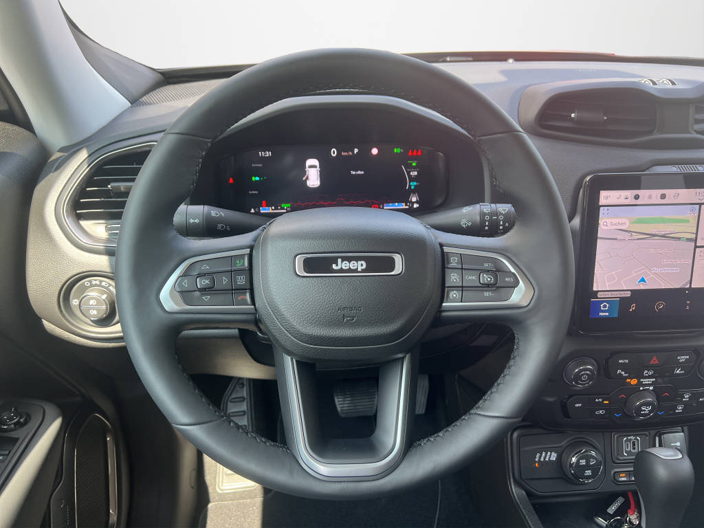 JEEP Renegade 1.3 Summit 190PS 4xe-image-6