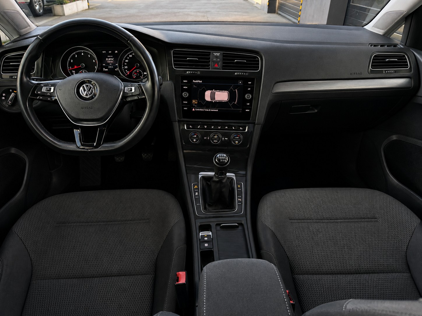 VW Golf 1.4 TSI Comfortline-image-5