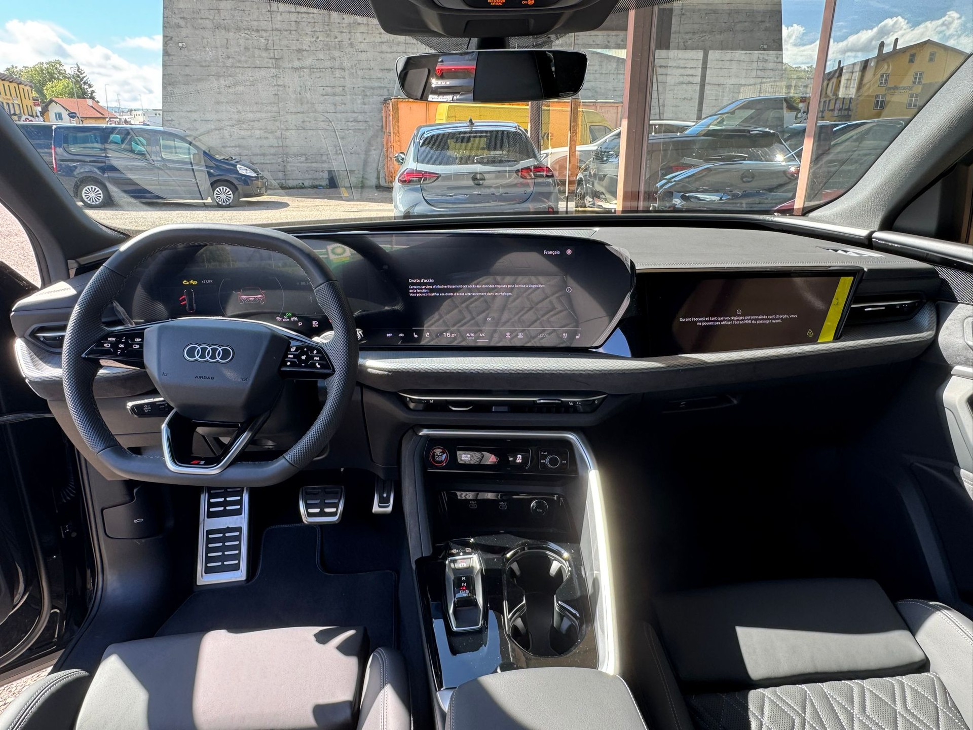 AUDI SQ5 TFSI quattro S tronic-image-8