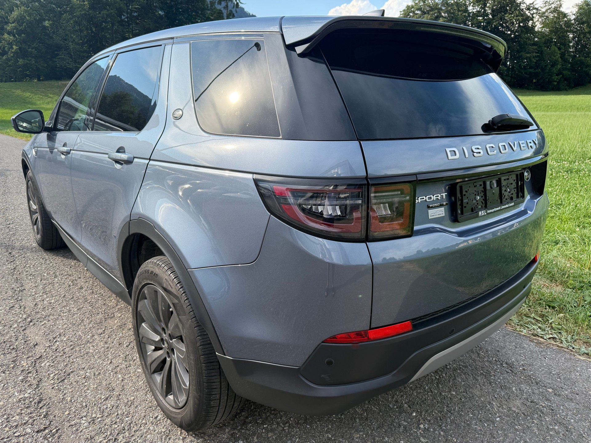 LAND ROVER Discovery Sport P250 2.0 Si4 MHEV S AT9-image-3